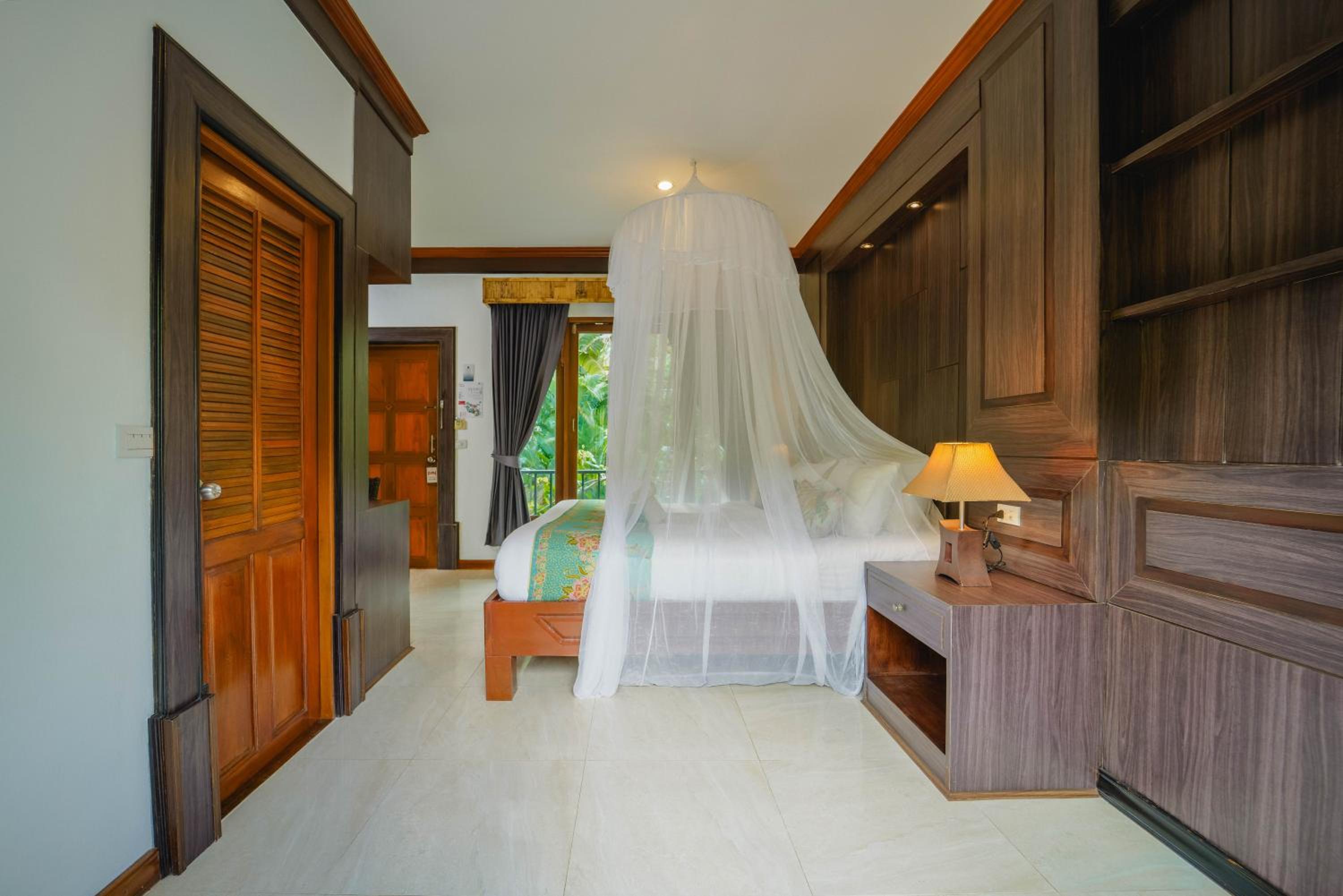 Railay Phutawan Resort