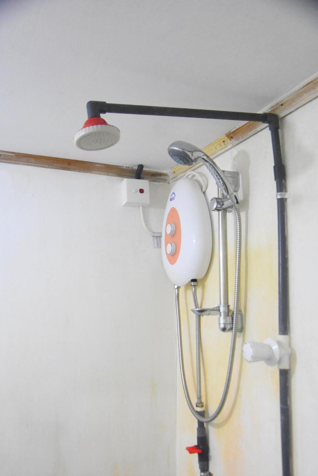 Meera Homestay & Guest House