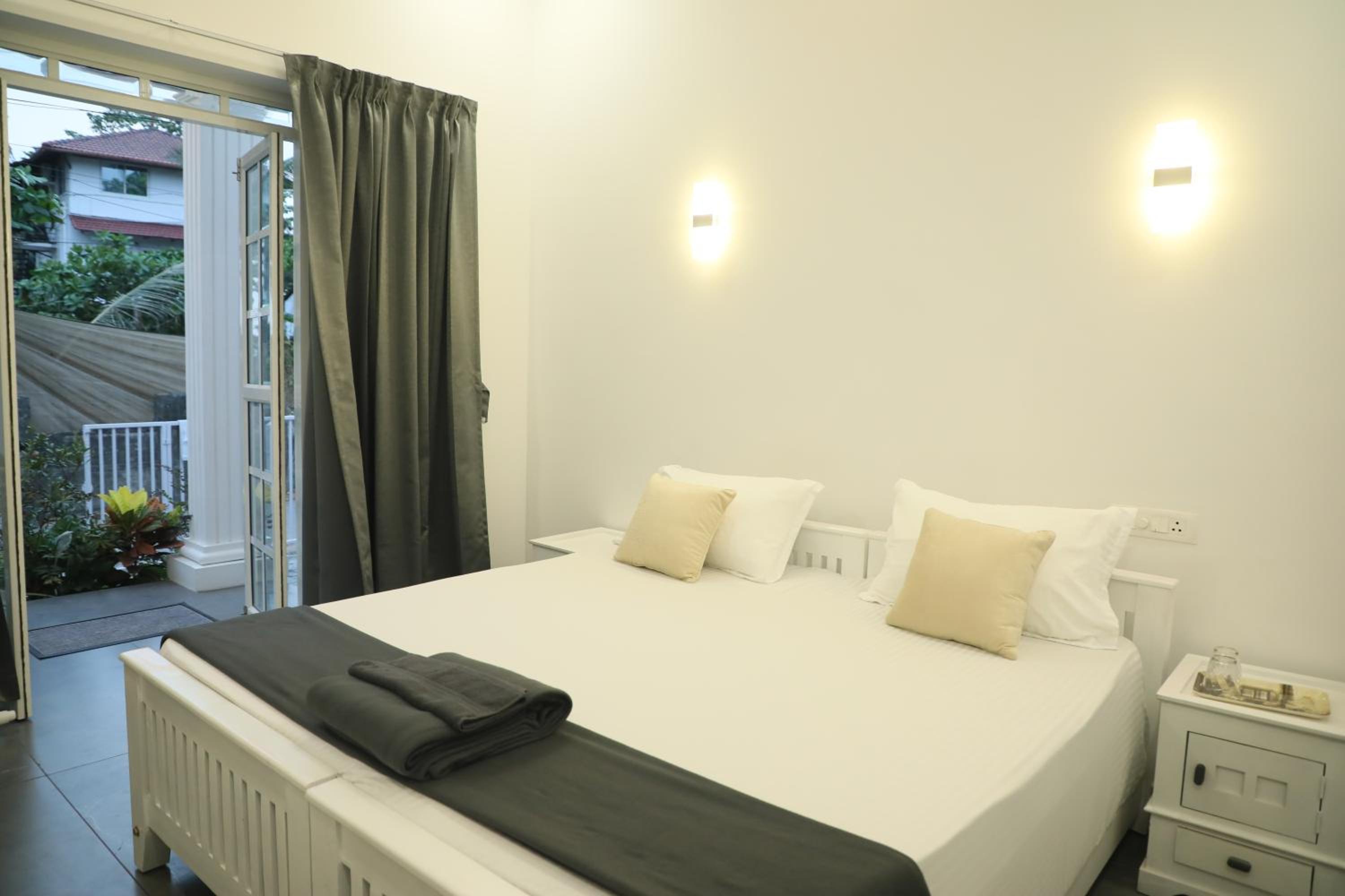 Beach Paradise, Bateen Beach Stay view 5