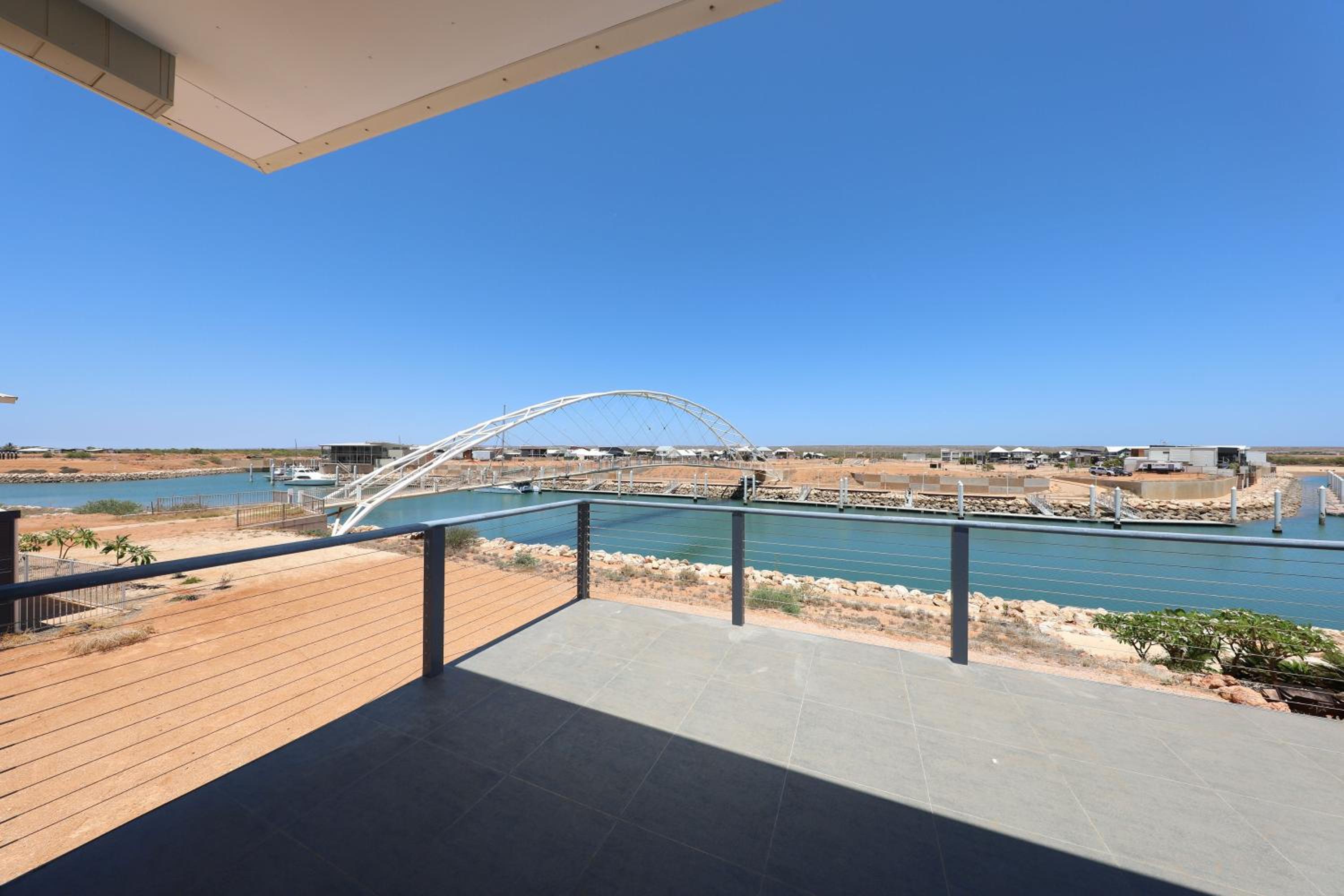 Exmouth Marina Escape
