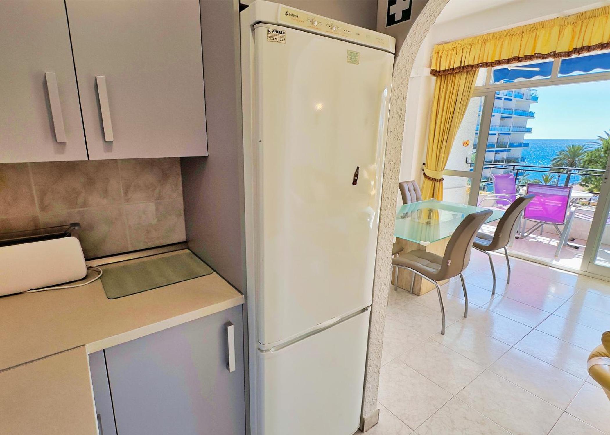 Marbella Vacations - Skol 439 Spacious and Refurbished Apartment with Sea Views - Property Image 7