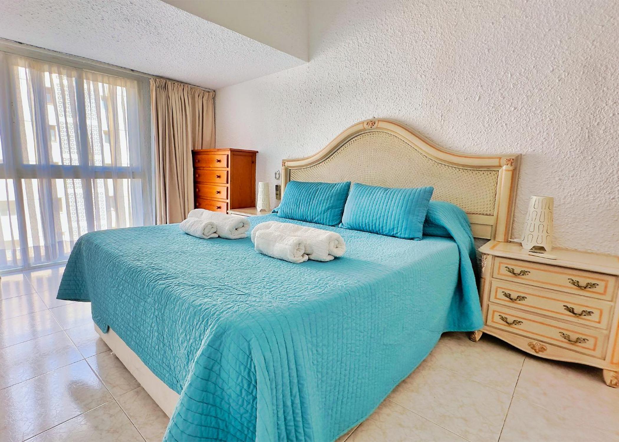 Marbella Vacations - Skol 439 Spacious and Refurbished Apartment with Sea Views - Property Image 25