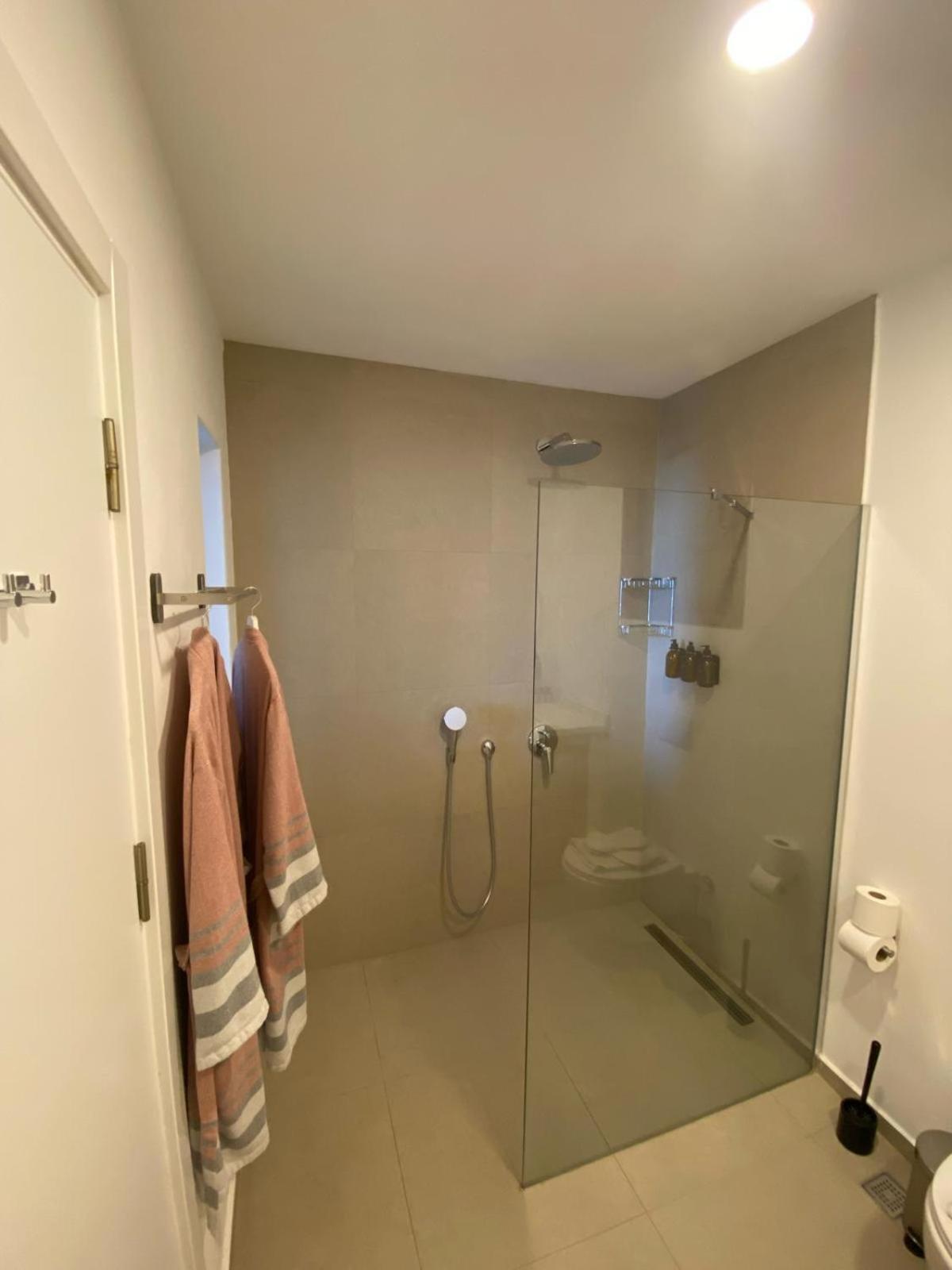 Kale Suites, heated pool in winter, adults only - Image 50