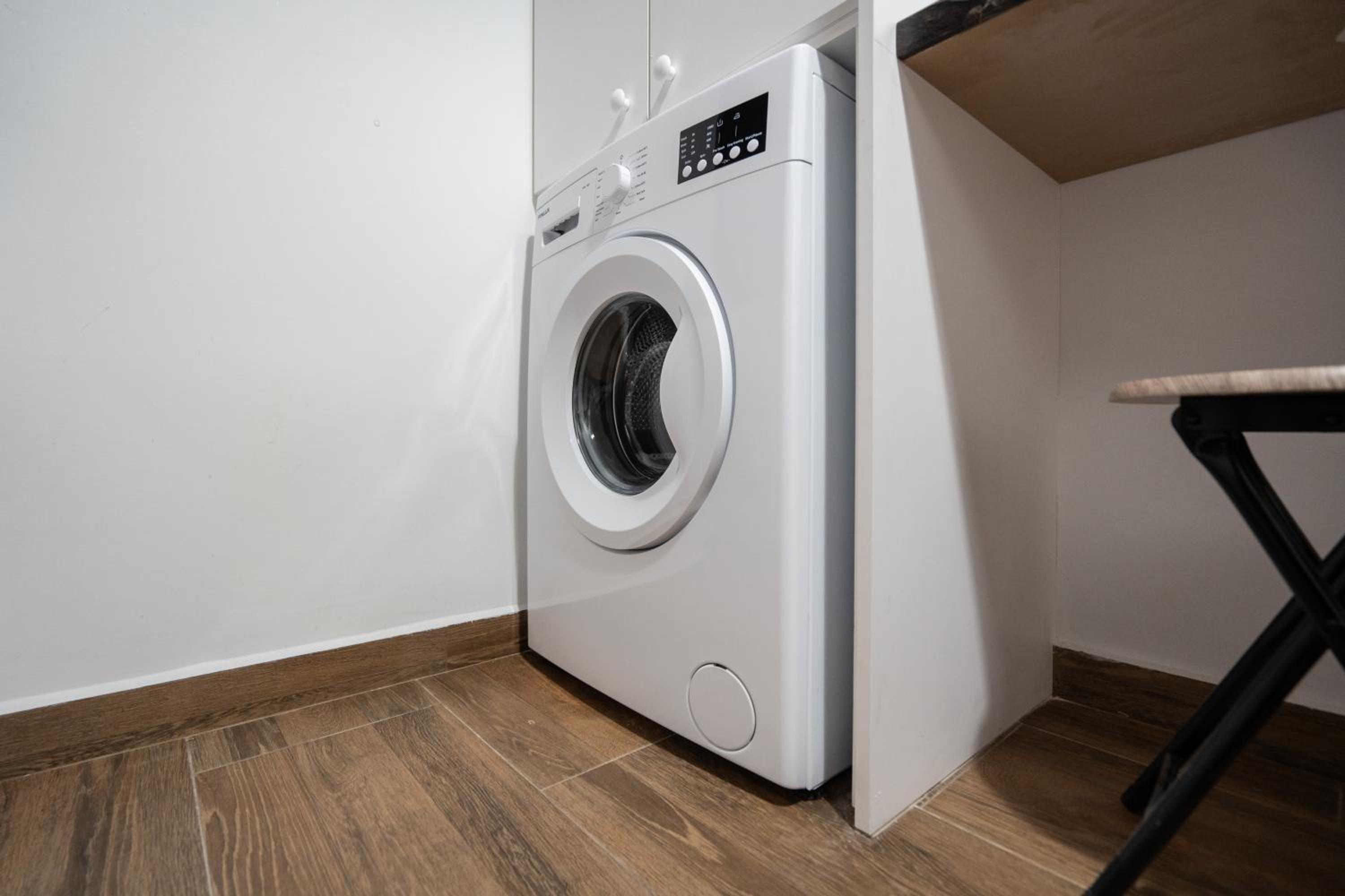 Elegant & Fresh Apartment in Hip Pagrati, Athens