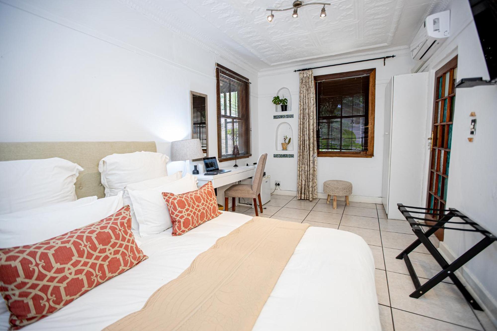 84 on Fourth Guest House