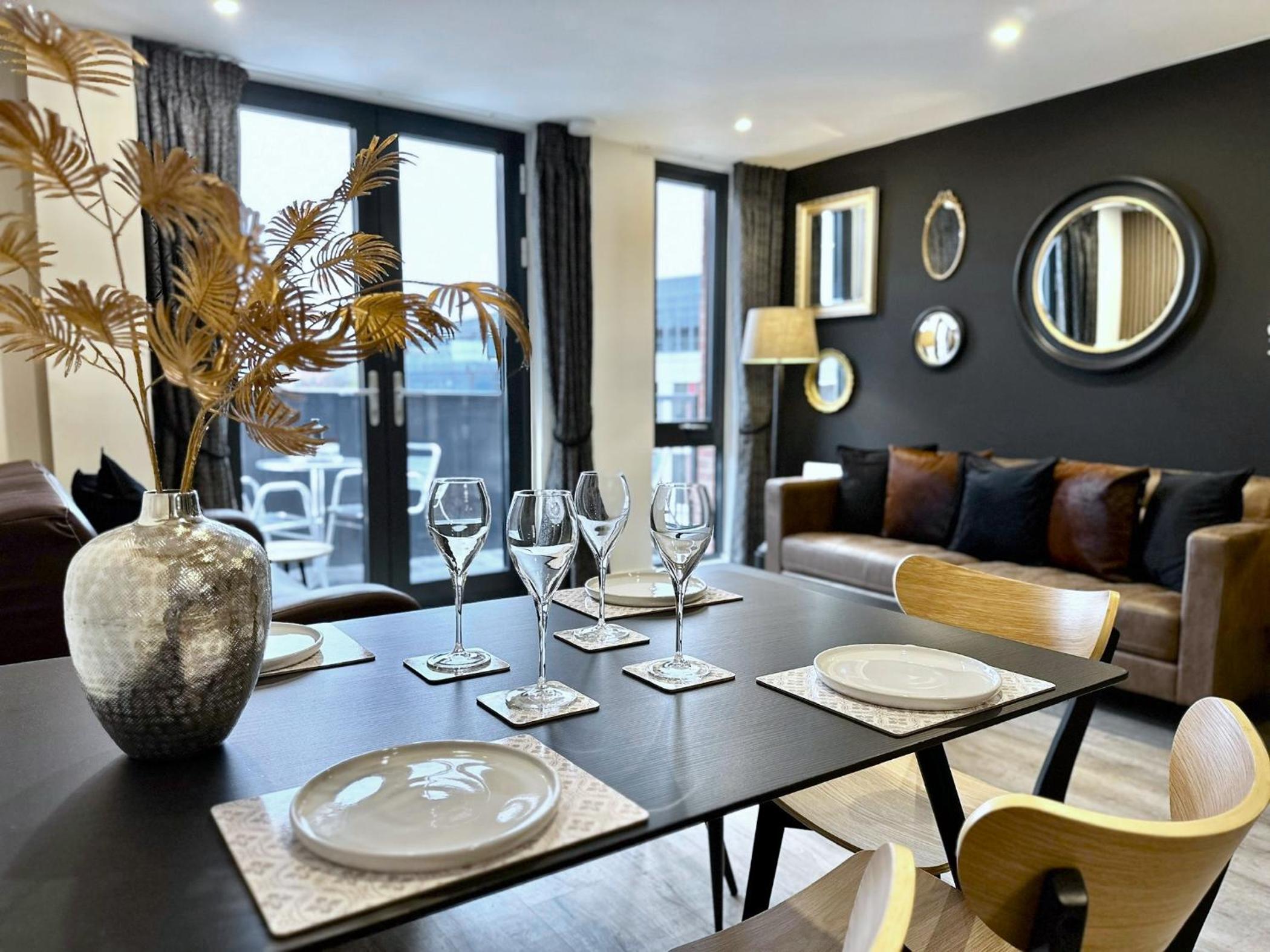 Apartment 38 with Minster Views, Parking and Gym