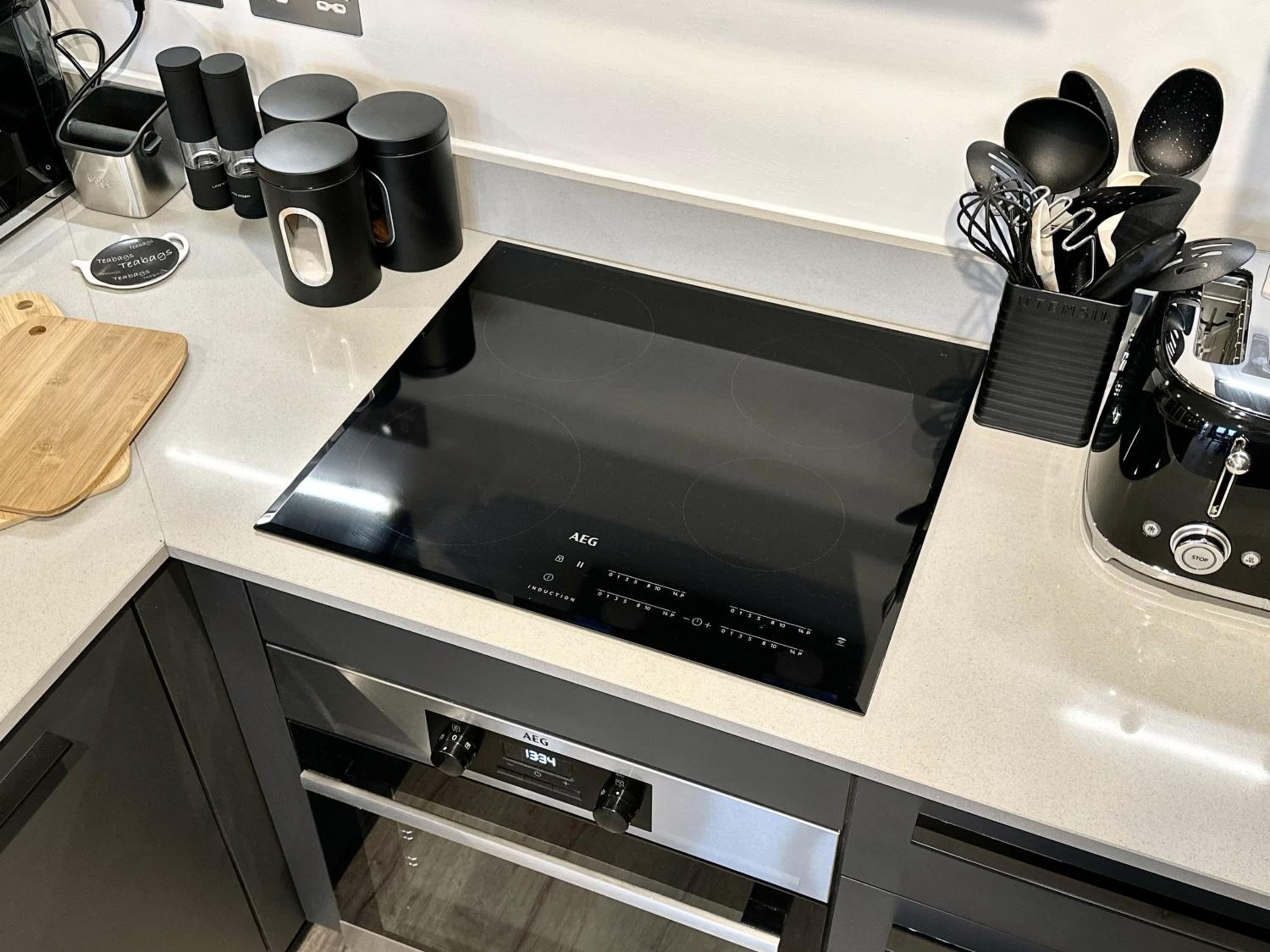 Apartment 38 with Minster Views, Parking and Gym