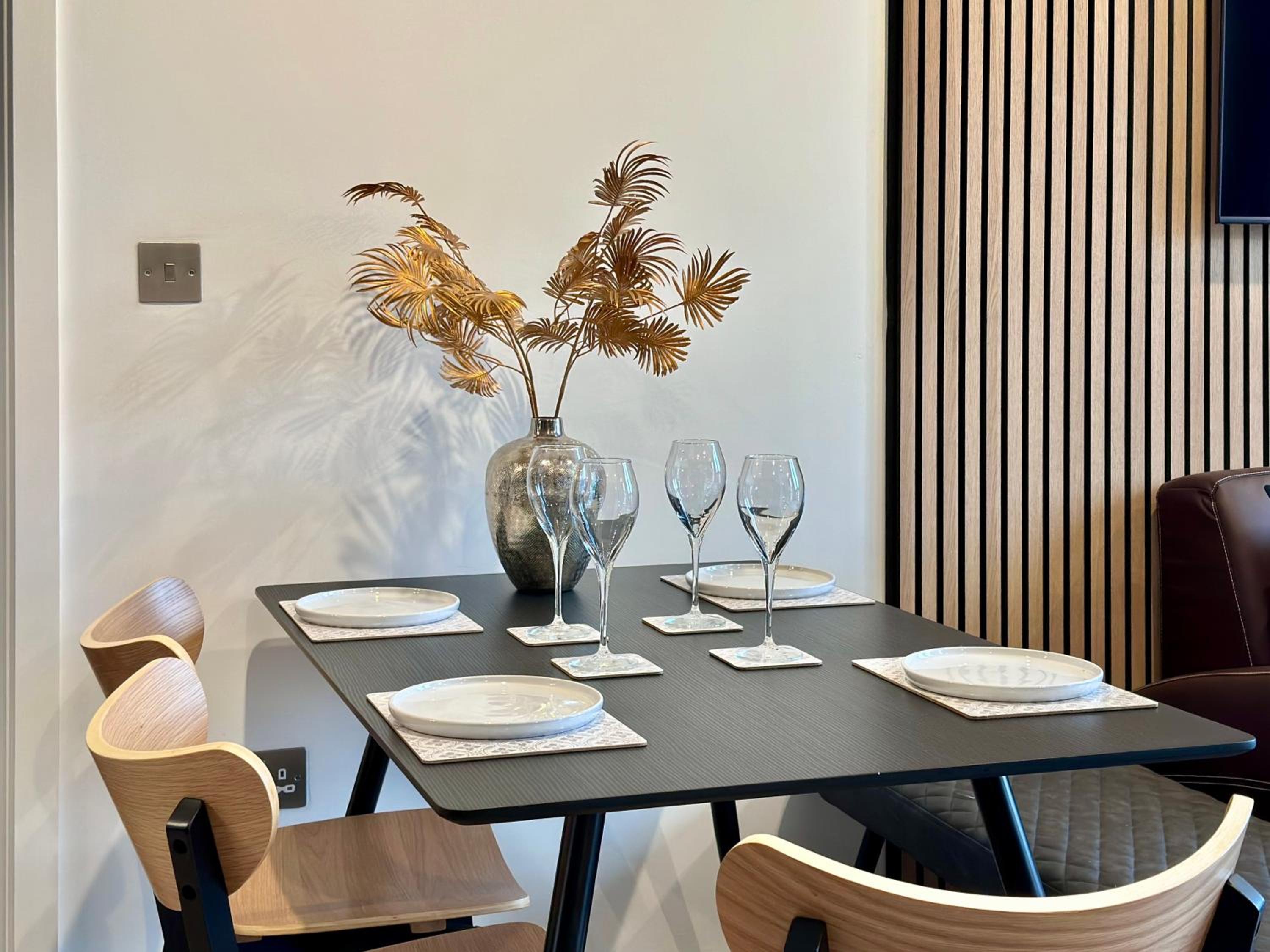 Apartment 38 with Minster Views, Parking and Gym