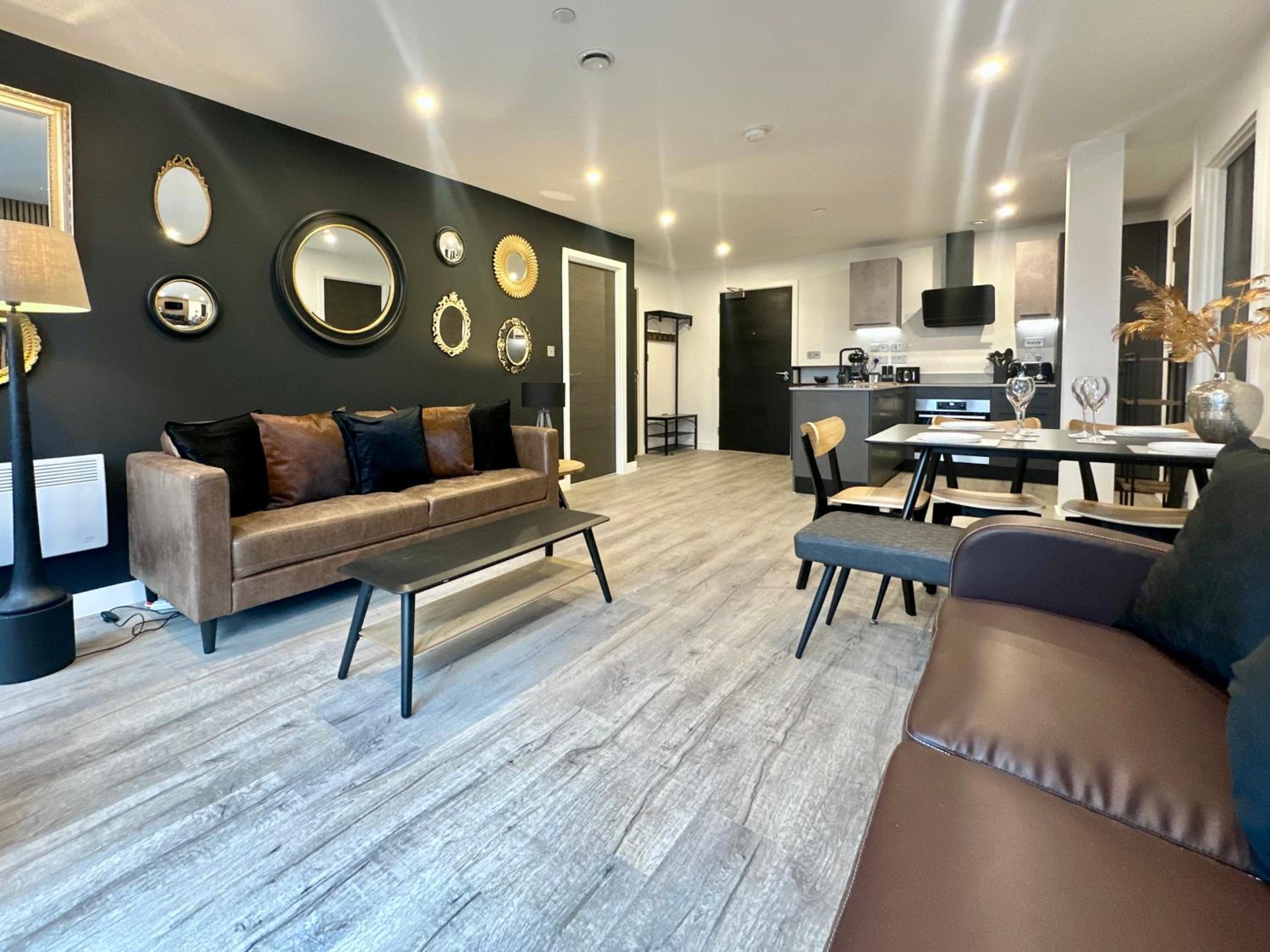 Apartment 38 with Minster Views, Parking and Gym