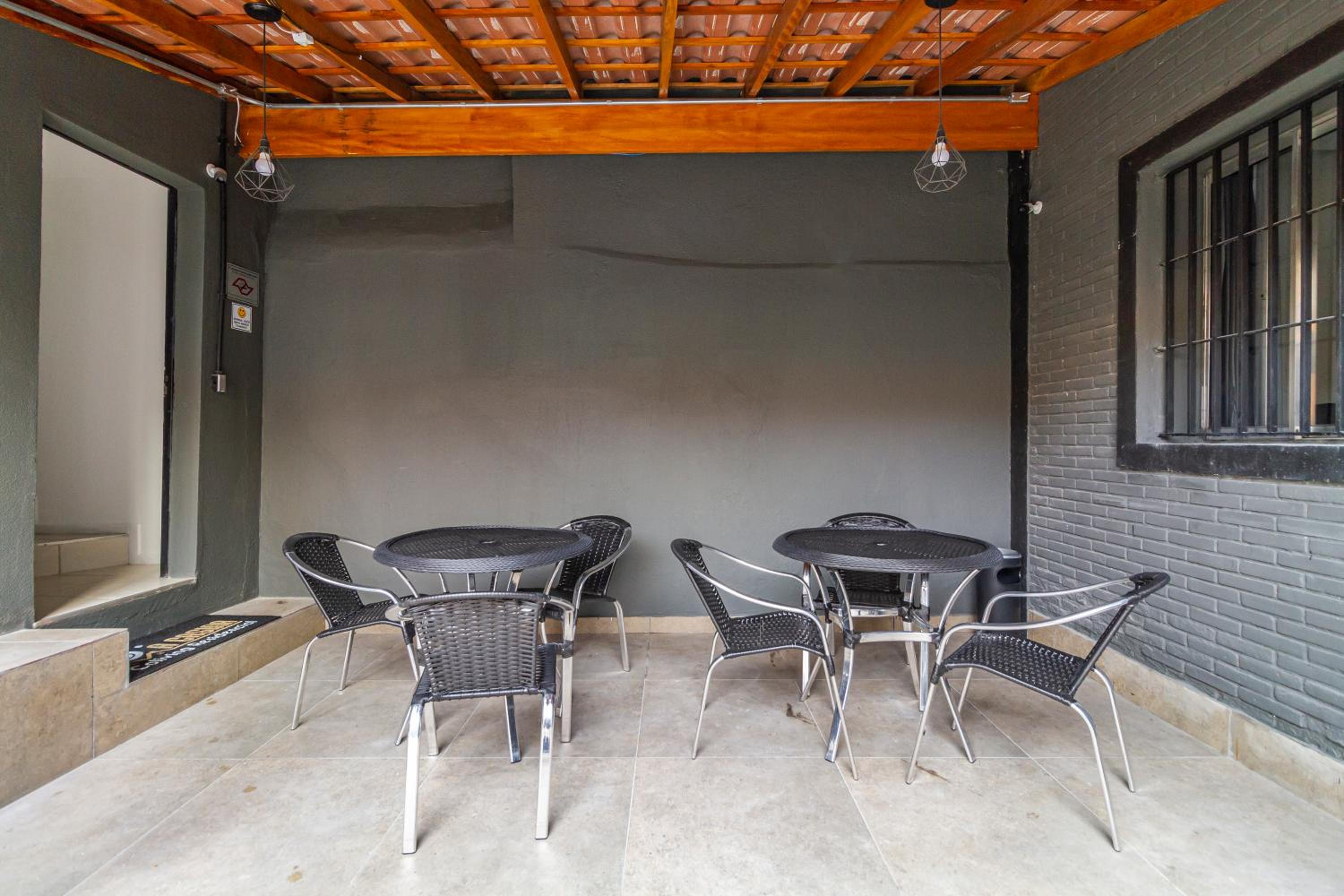A CASINA: STUDIOS Vila Madalena - BECO DO BATMAN