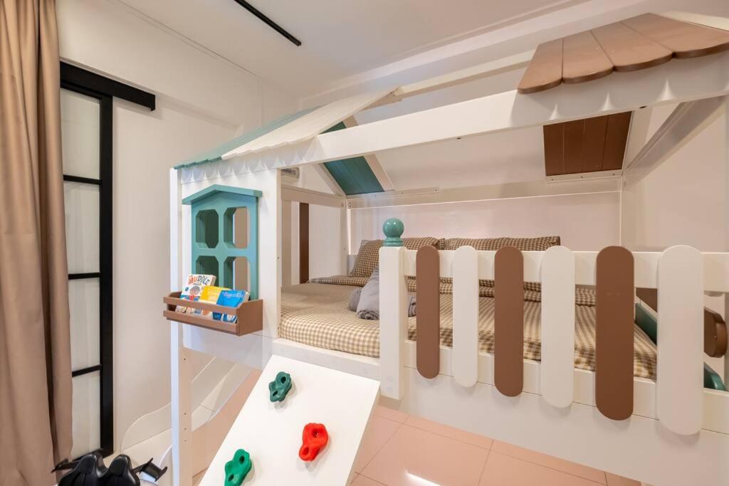 RetroJazz Kids House 15pax 4Room