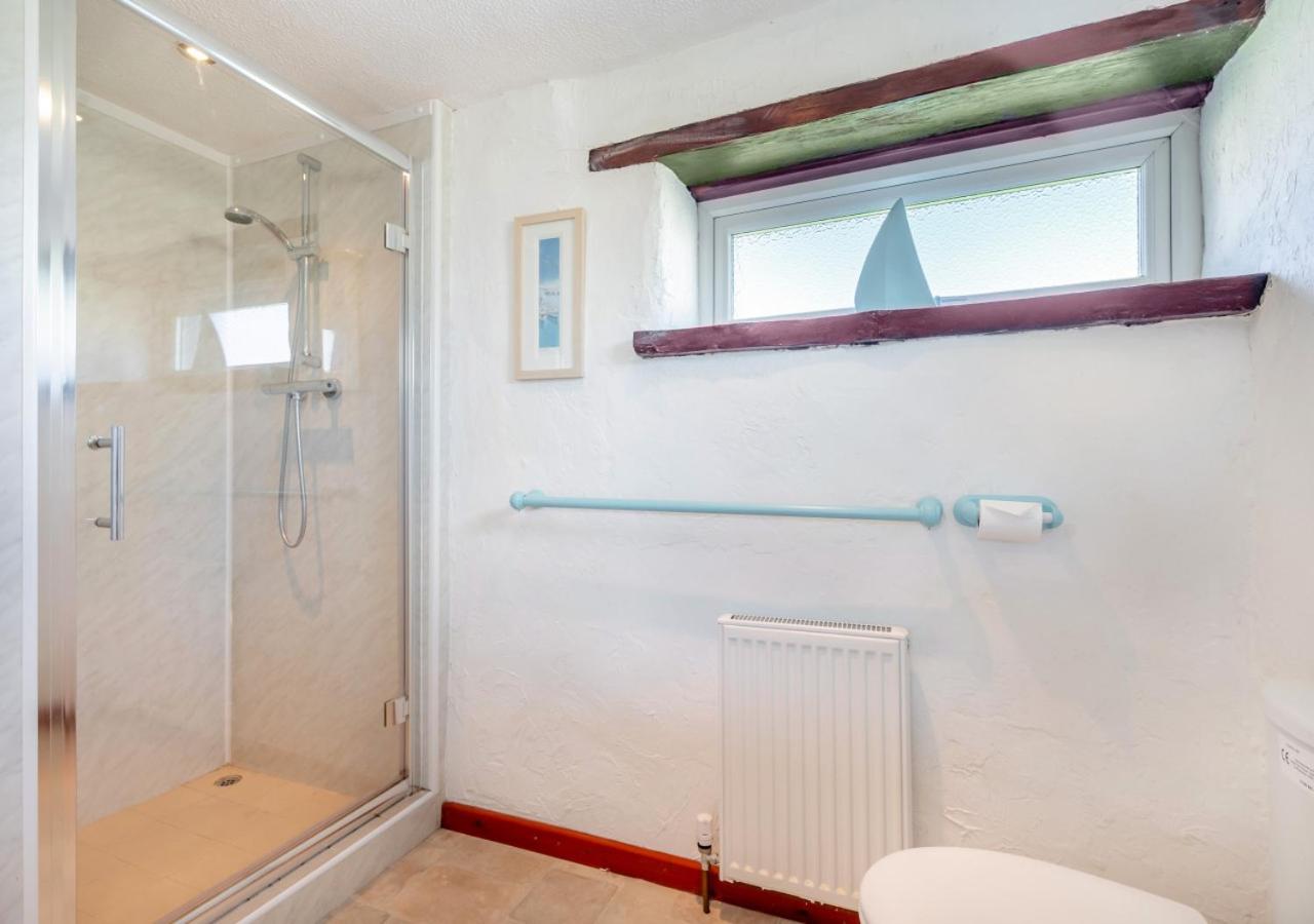 1 Bed in Padstow oc-p00554