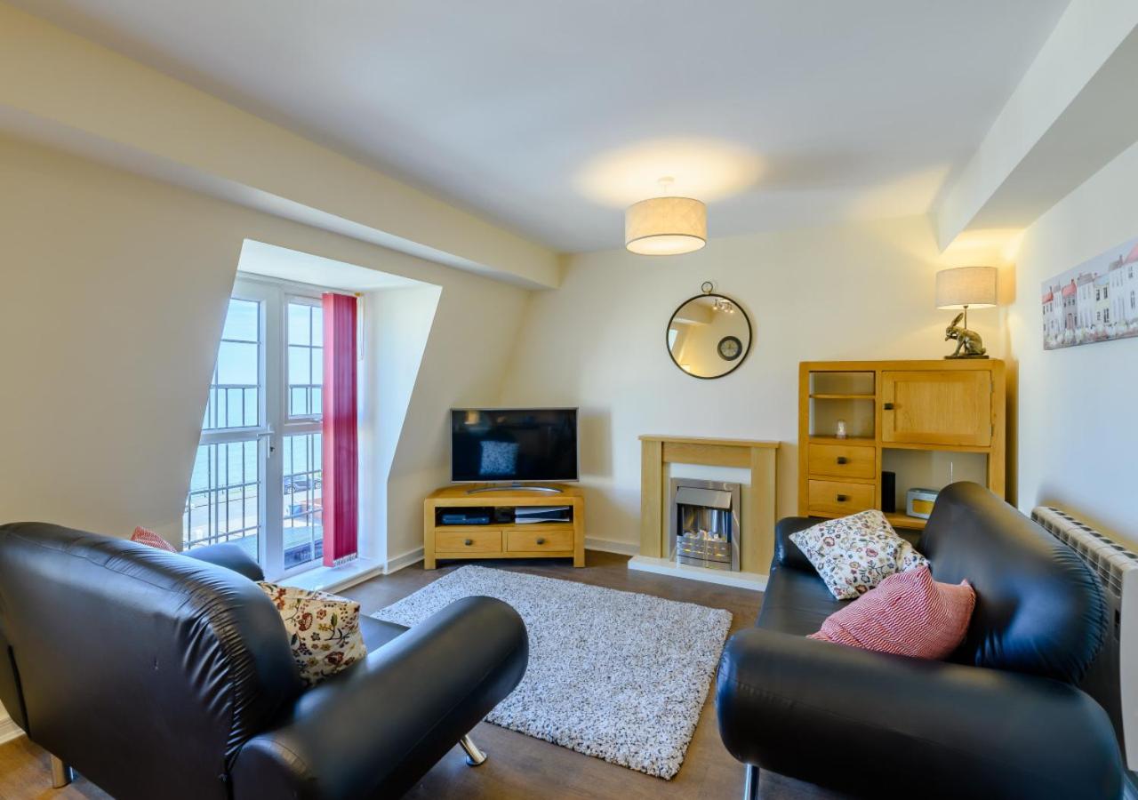 2 Bed in Scarborough oc-s005