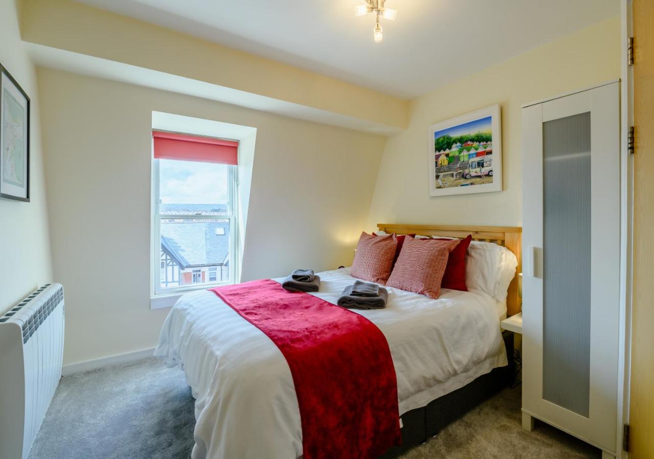 2 Bed in Scarborough oc-s005