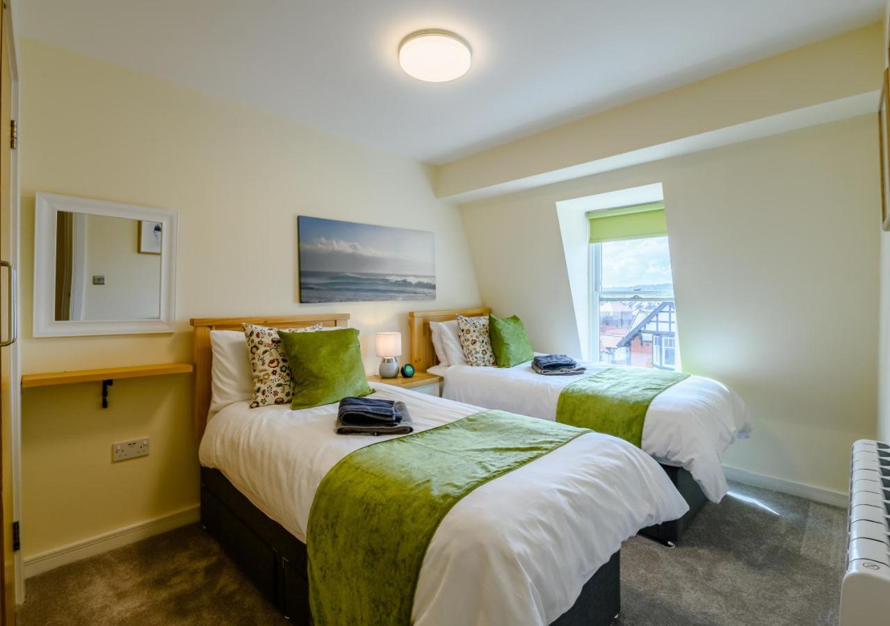 2 Bed in Scarborough oc-s005