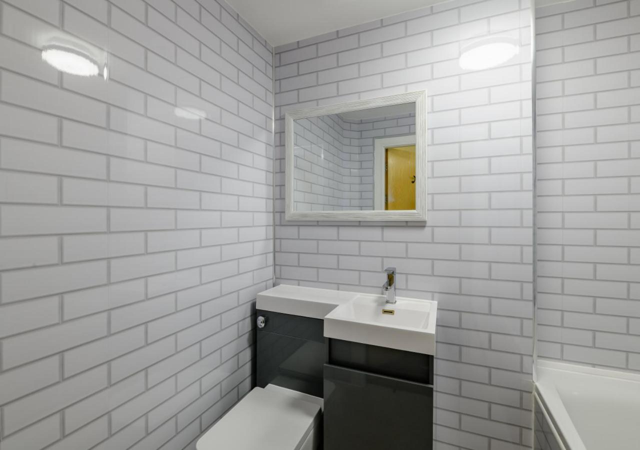 2 Bed in Scarborough oc-s005