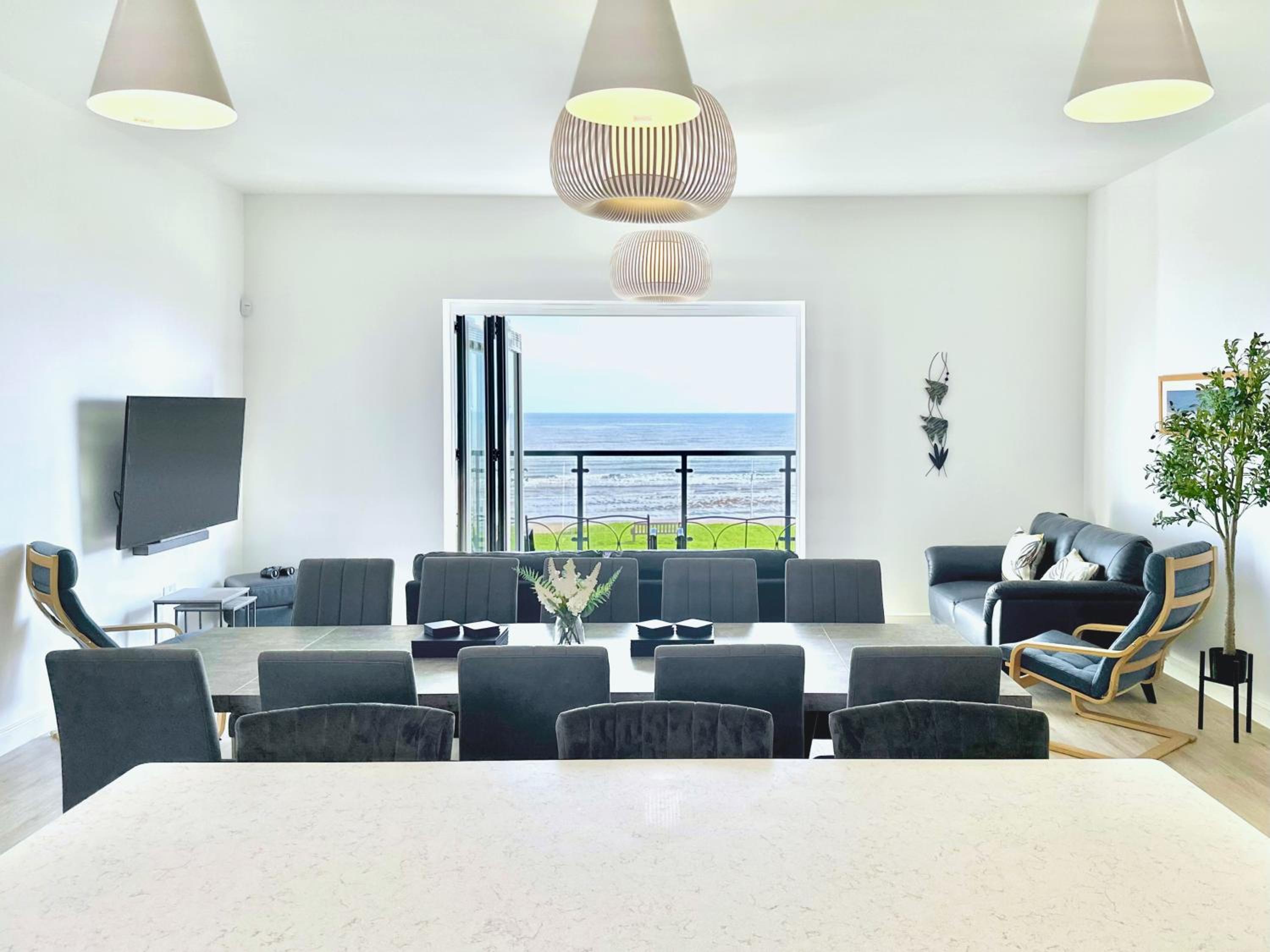 Shoreside Villa, by the Golf Course view 2