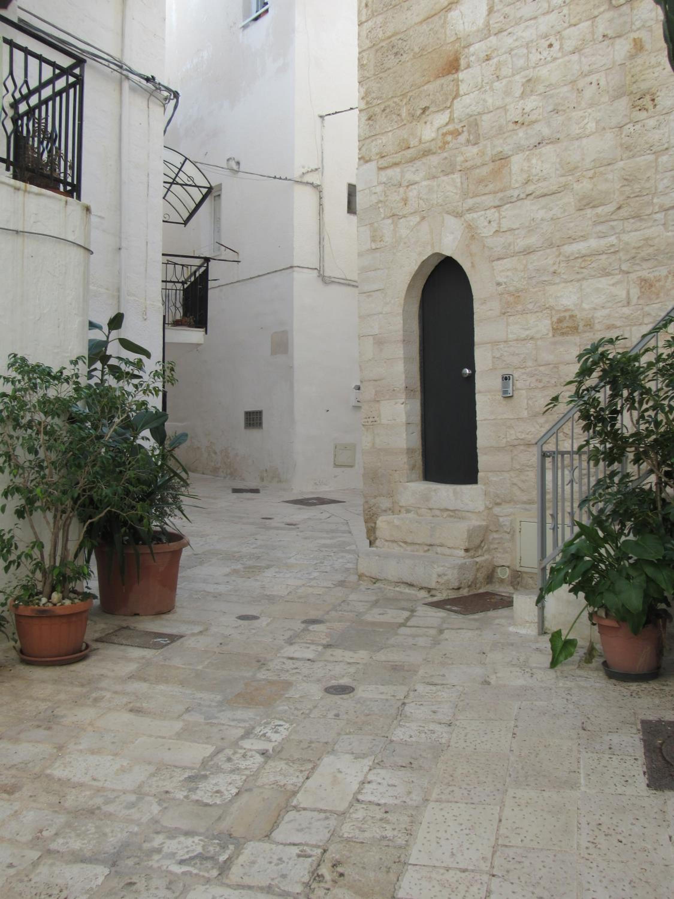 Photo 27