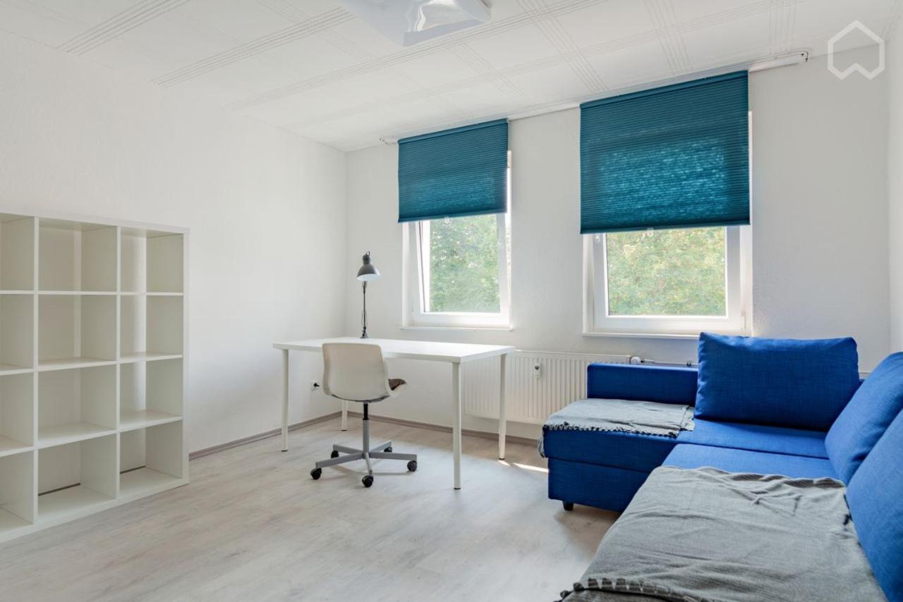 Zentrales und modernes 2 Zimmer Apartment mit Balkon