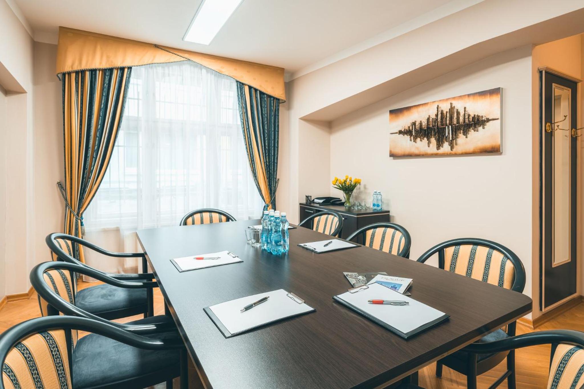 Elysee Hotel photo 22 of 41