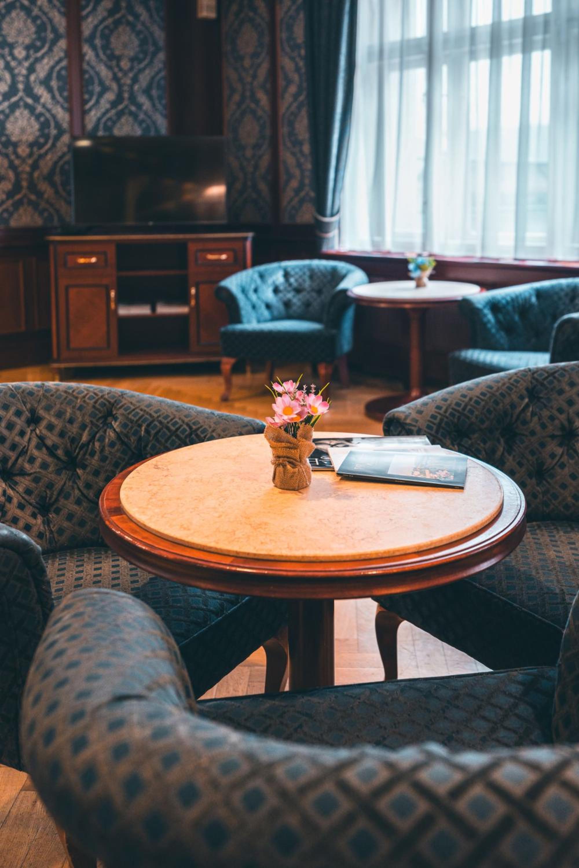 Elysee Hotel photo 40 of 41