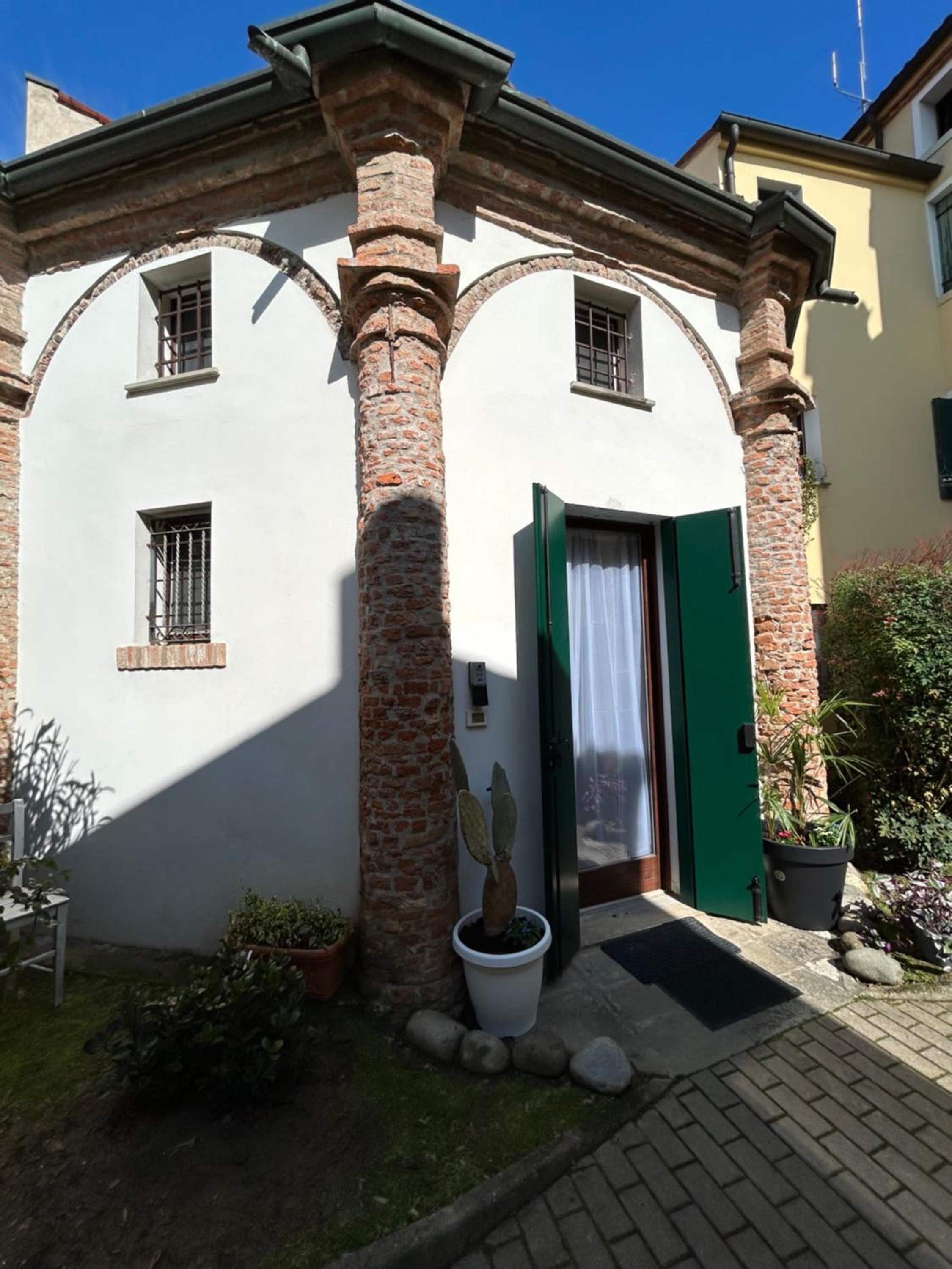 Chiesetta abside ex seminario -jvapartmentRovigo view 4
