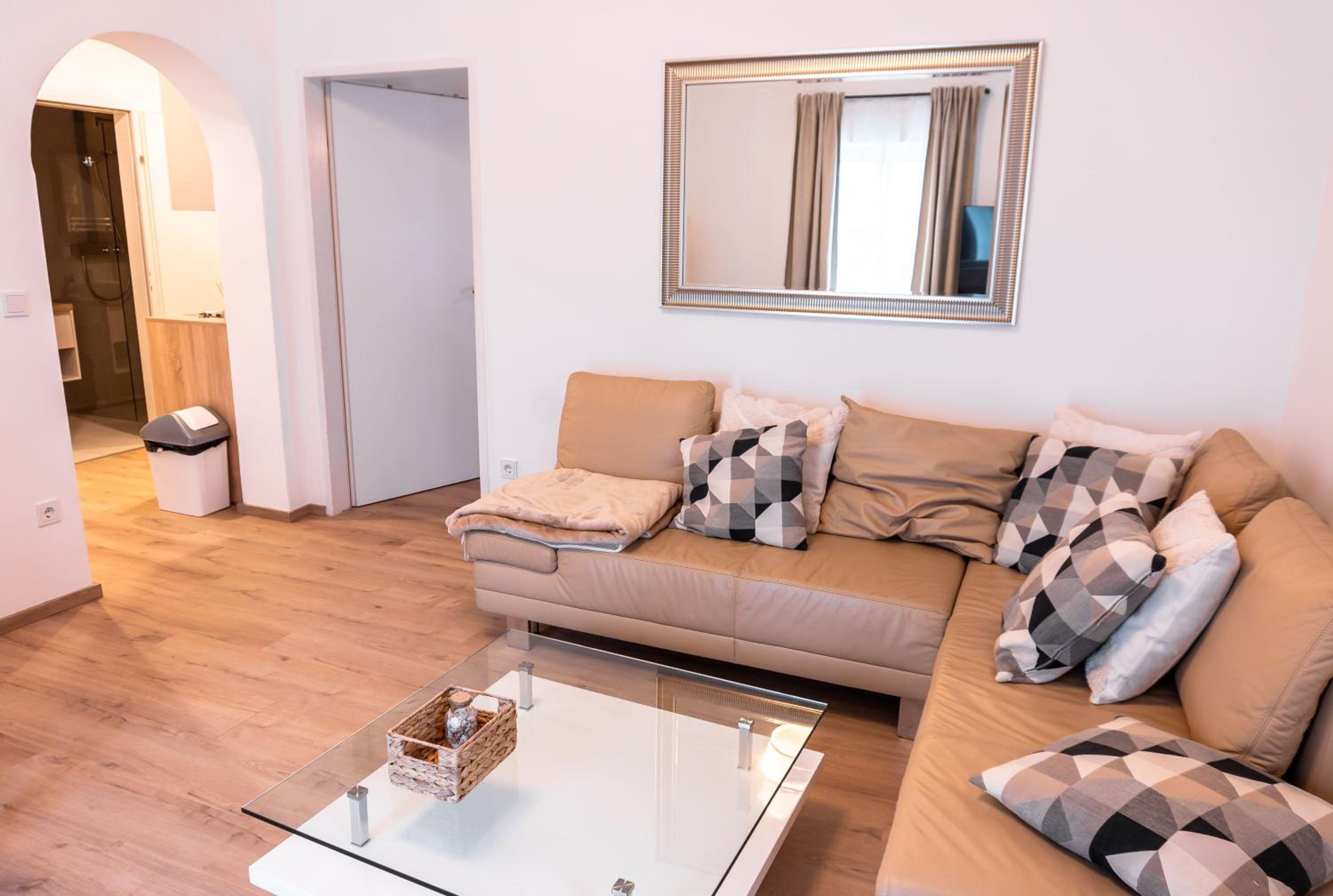 Apartment ReRo