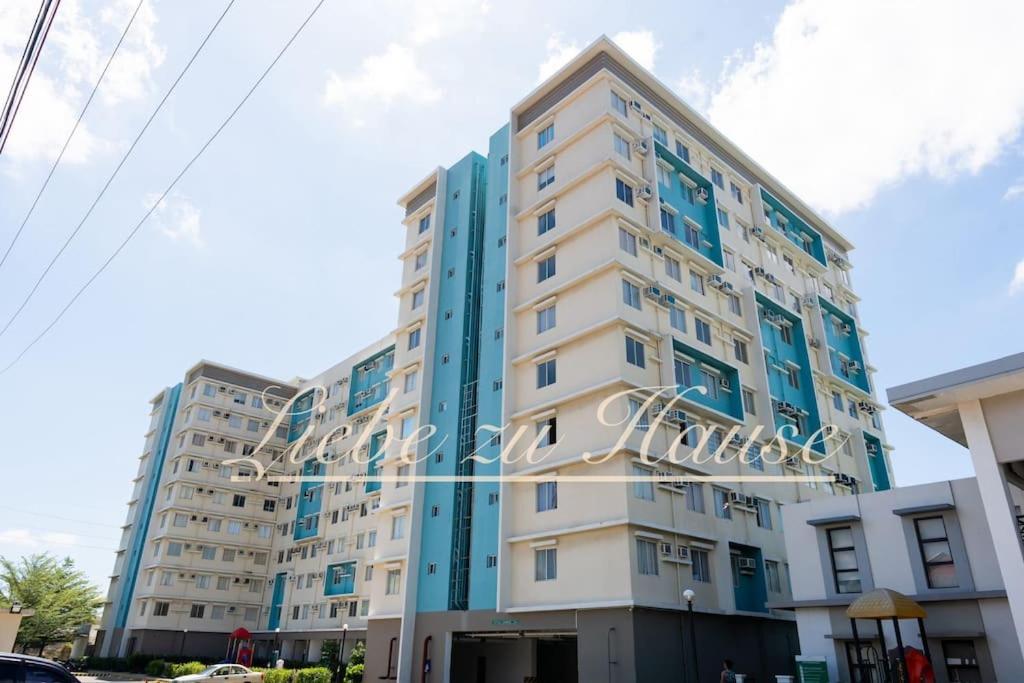 2 BR Unit in the heart of Iloilo Self Check-in view 3