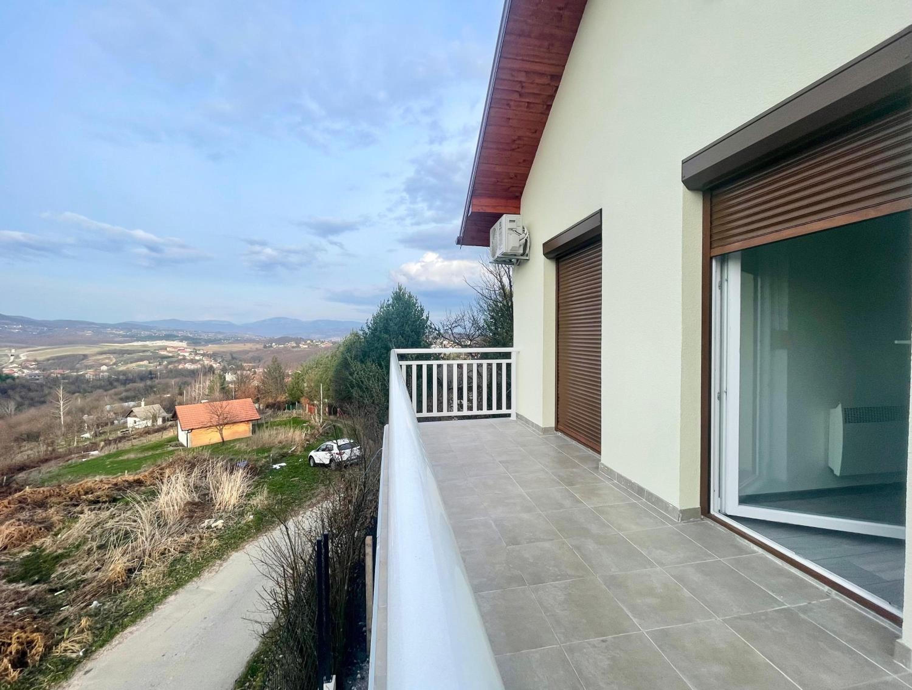 Sky view villa