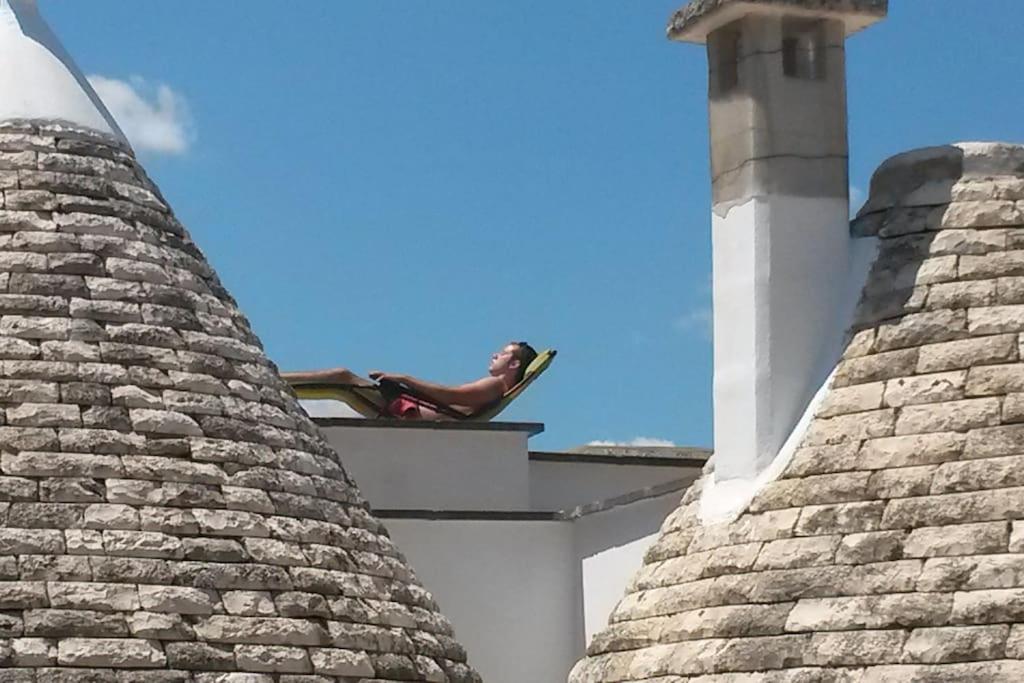 Trullo with swimming pool. Charme&relax