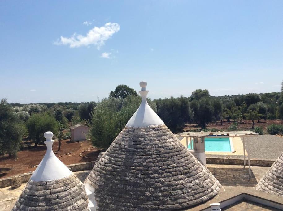 Trullo with swimming pool. Charme&relax