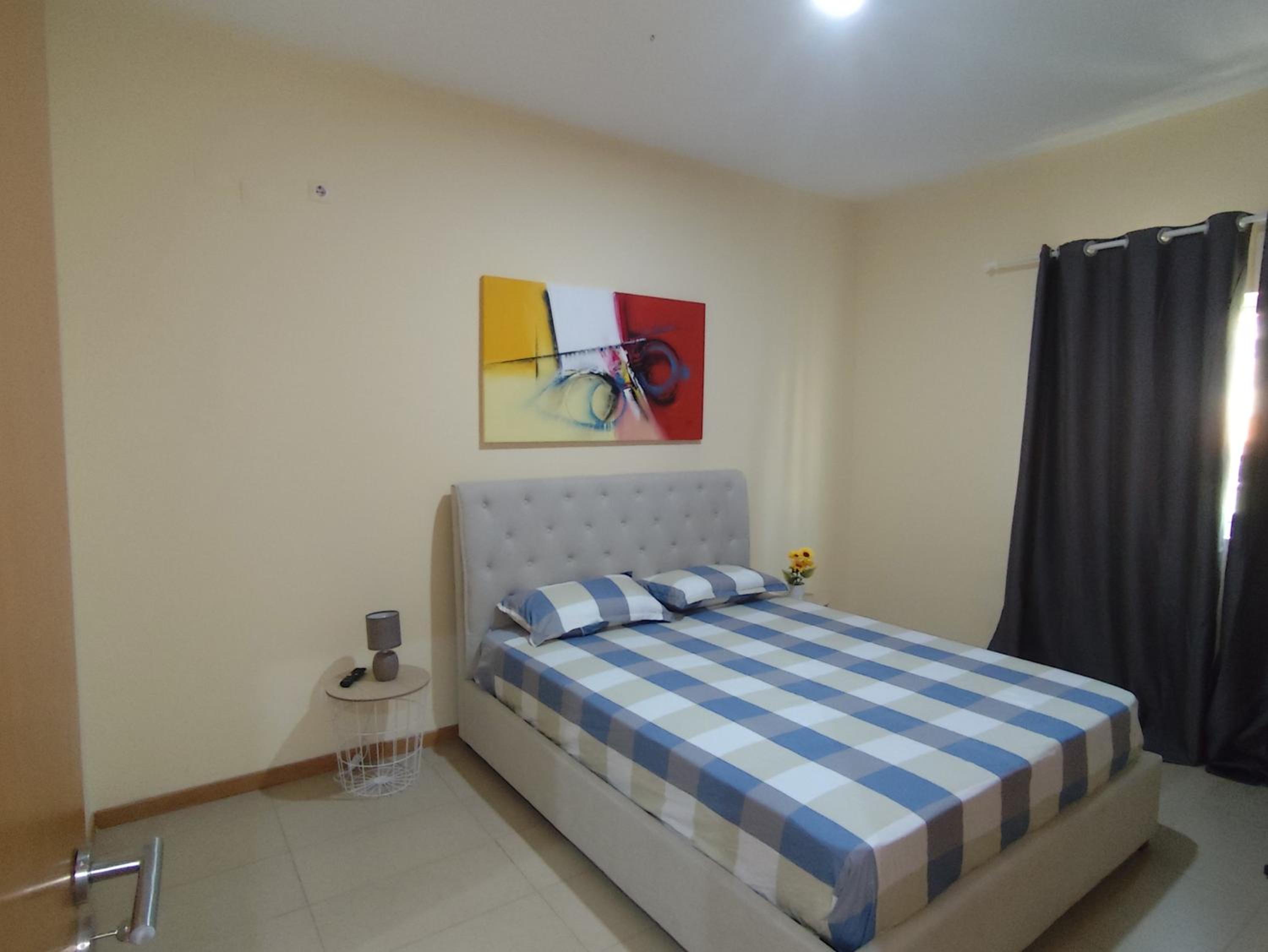 Sunset Apartment