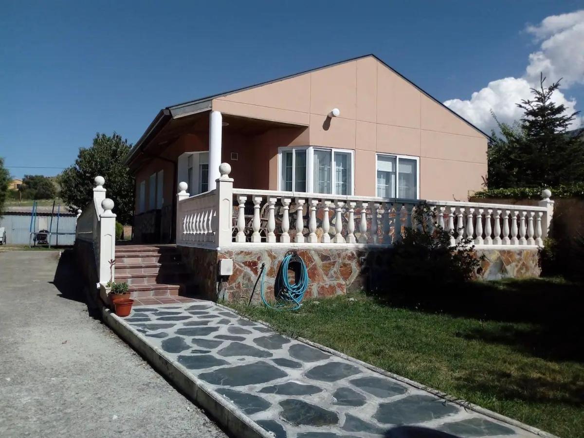 Acogedor Chalet en Otero de Herreros!!!