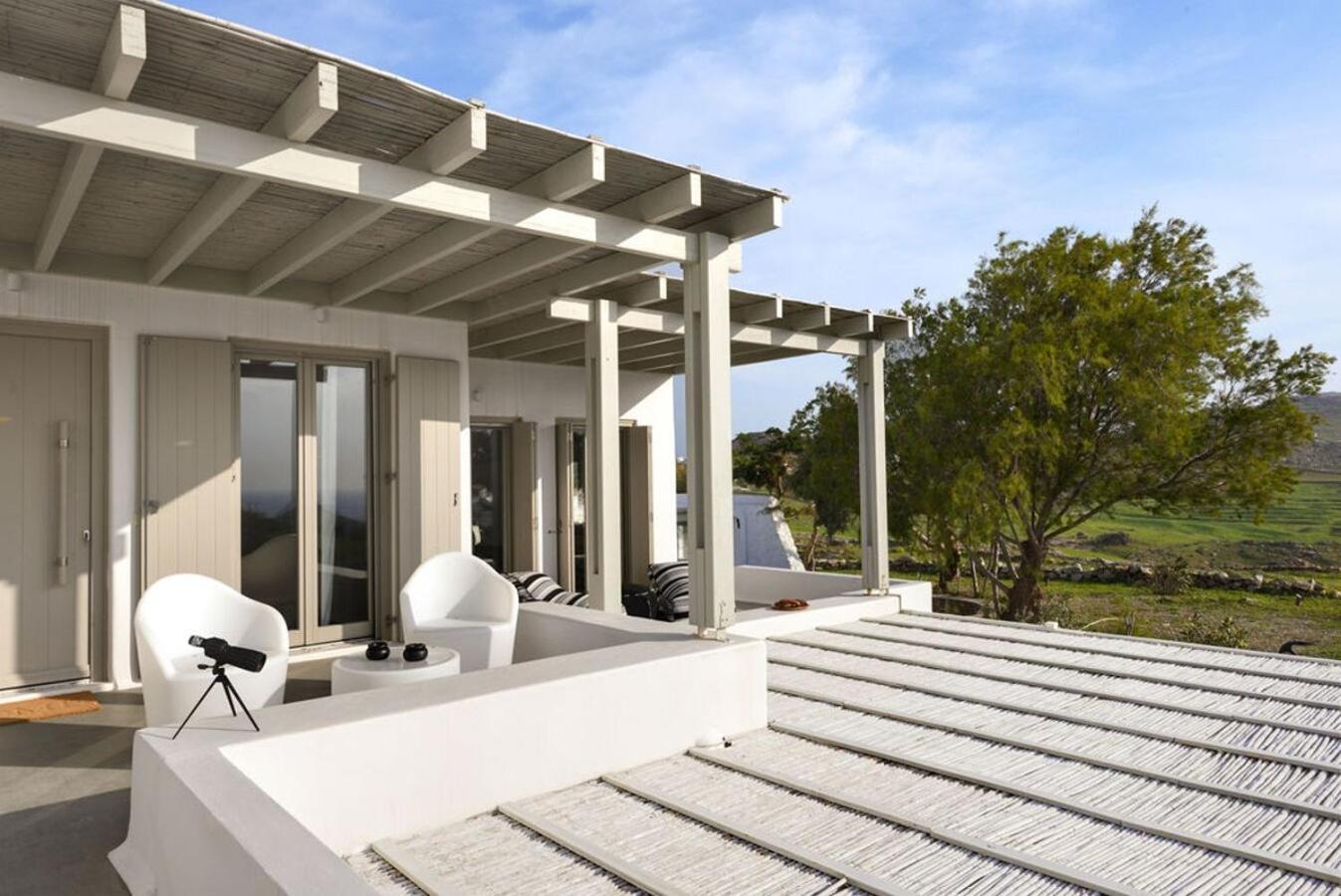 Villa Dafni 4Bed with Pool in Kalafatis Spilia view 3