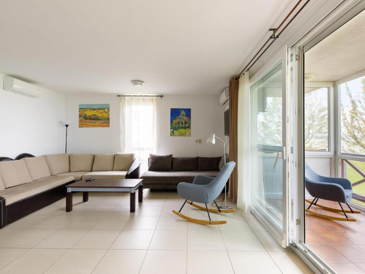 Like Home Apartman Balatonőszöd