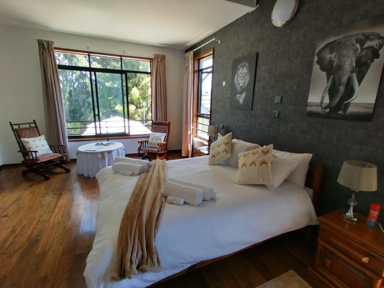 Florances Rest House