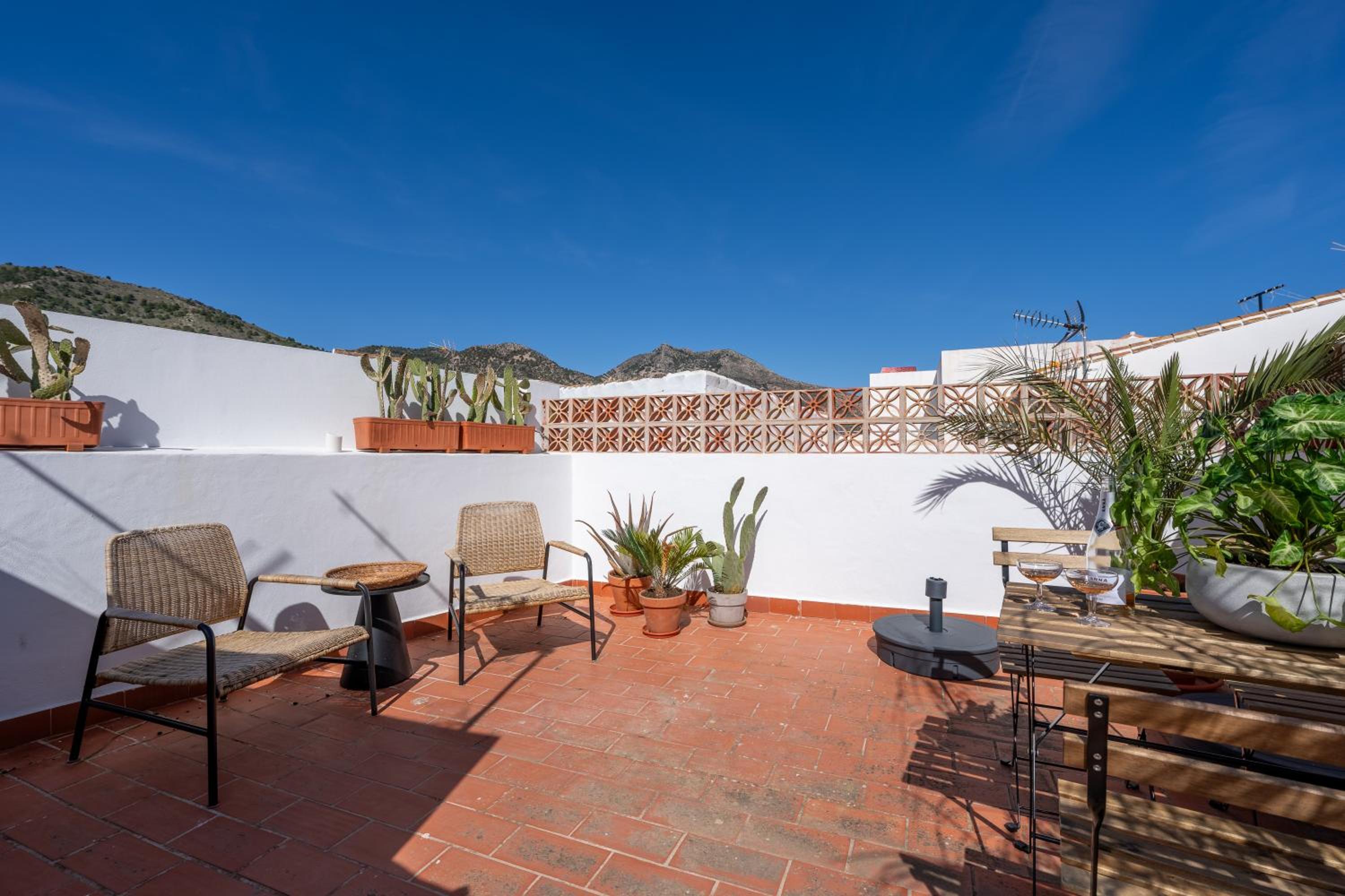 I AM La Posada Hotel and Apartment