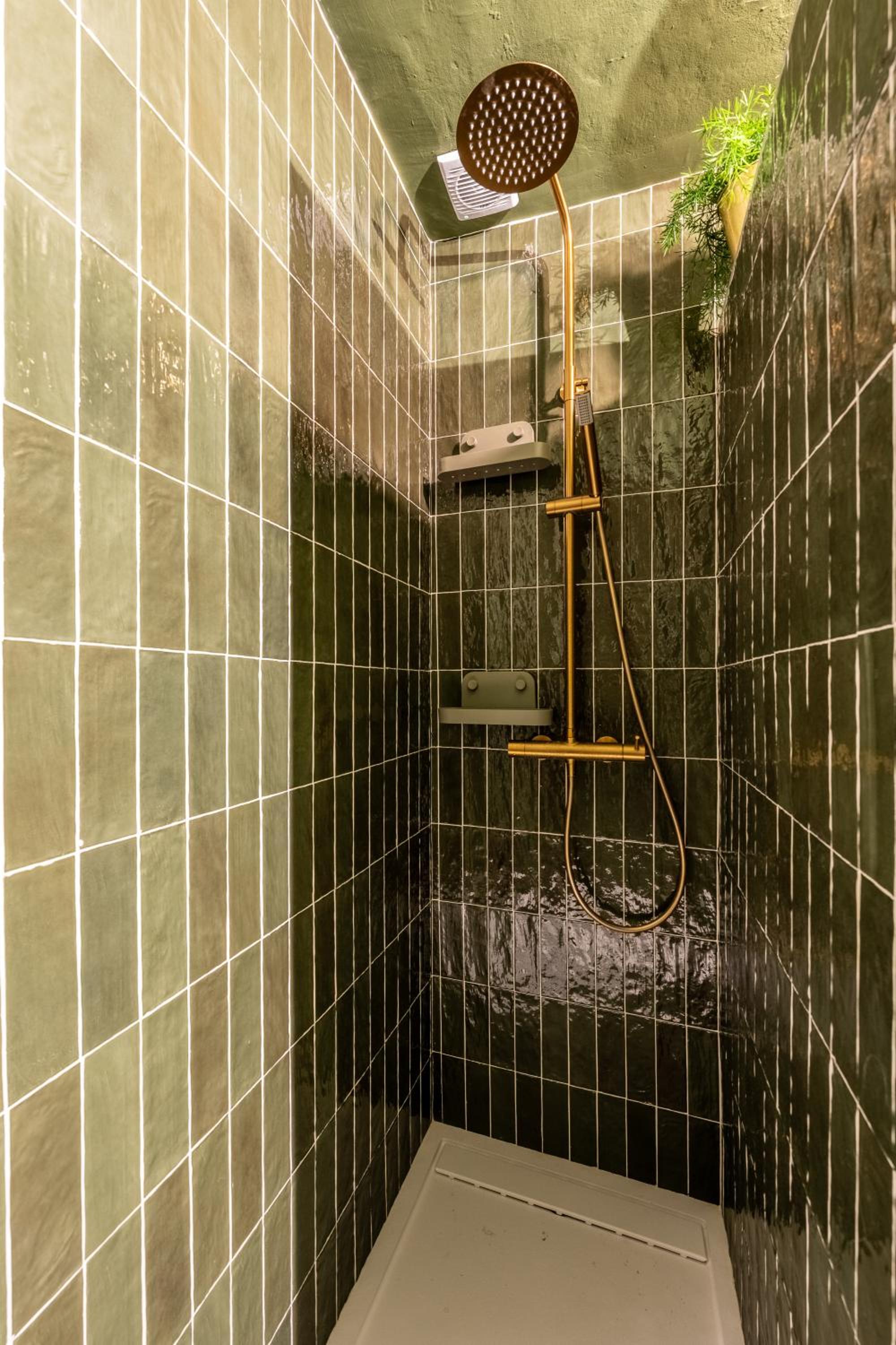 I AM La Posada Hotel and Apartment