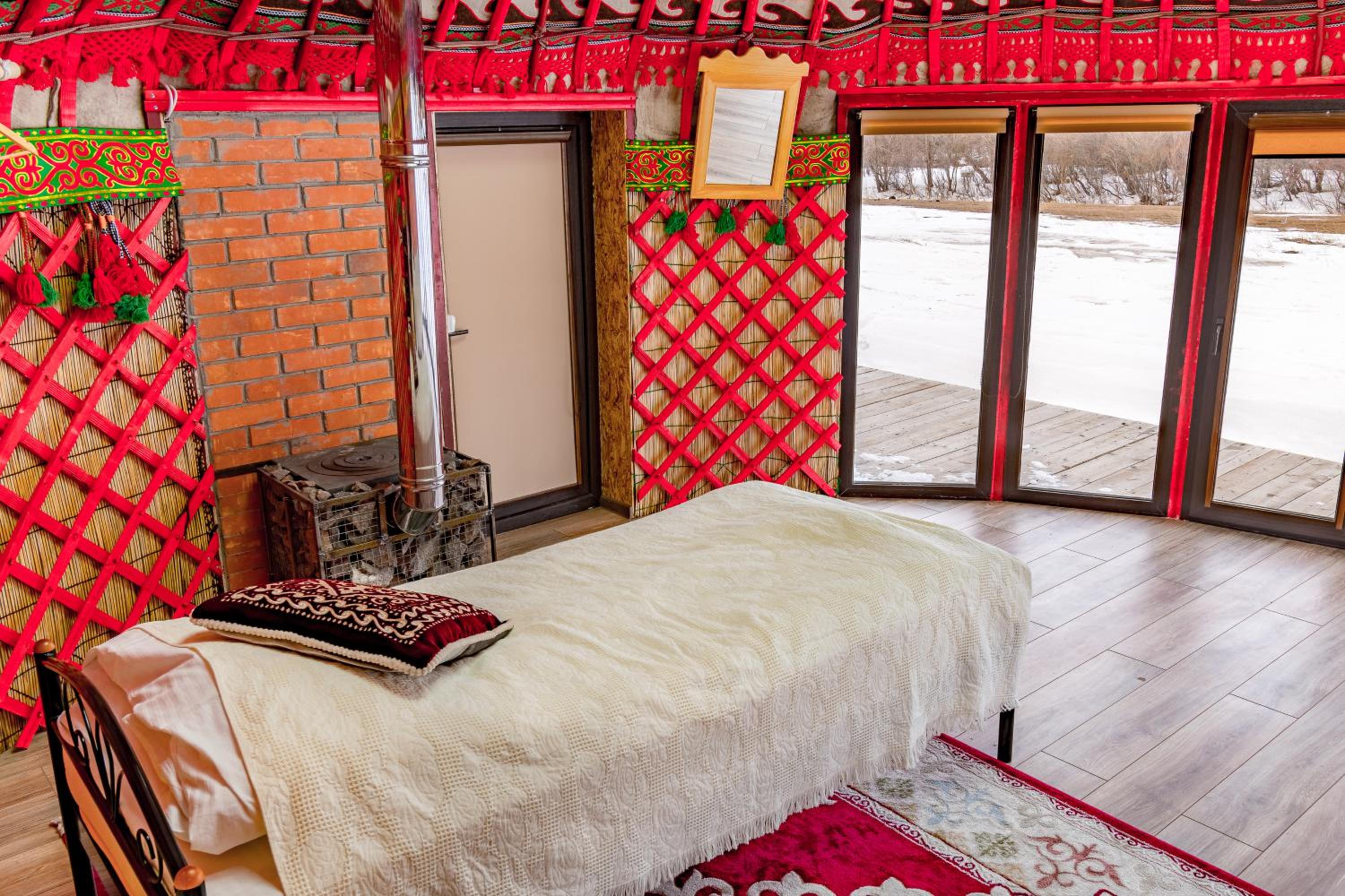 Ak-Sai Travel Karkyra Yurt Camp