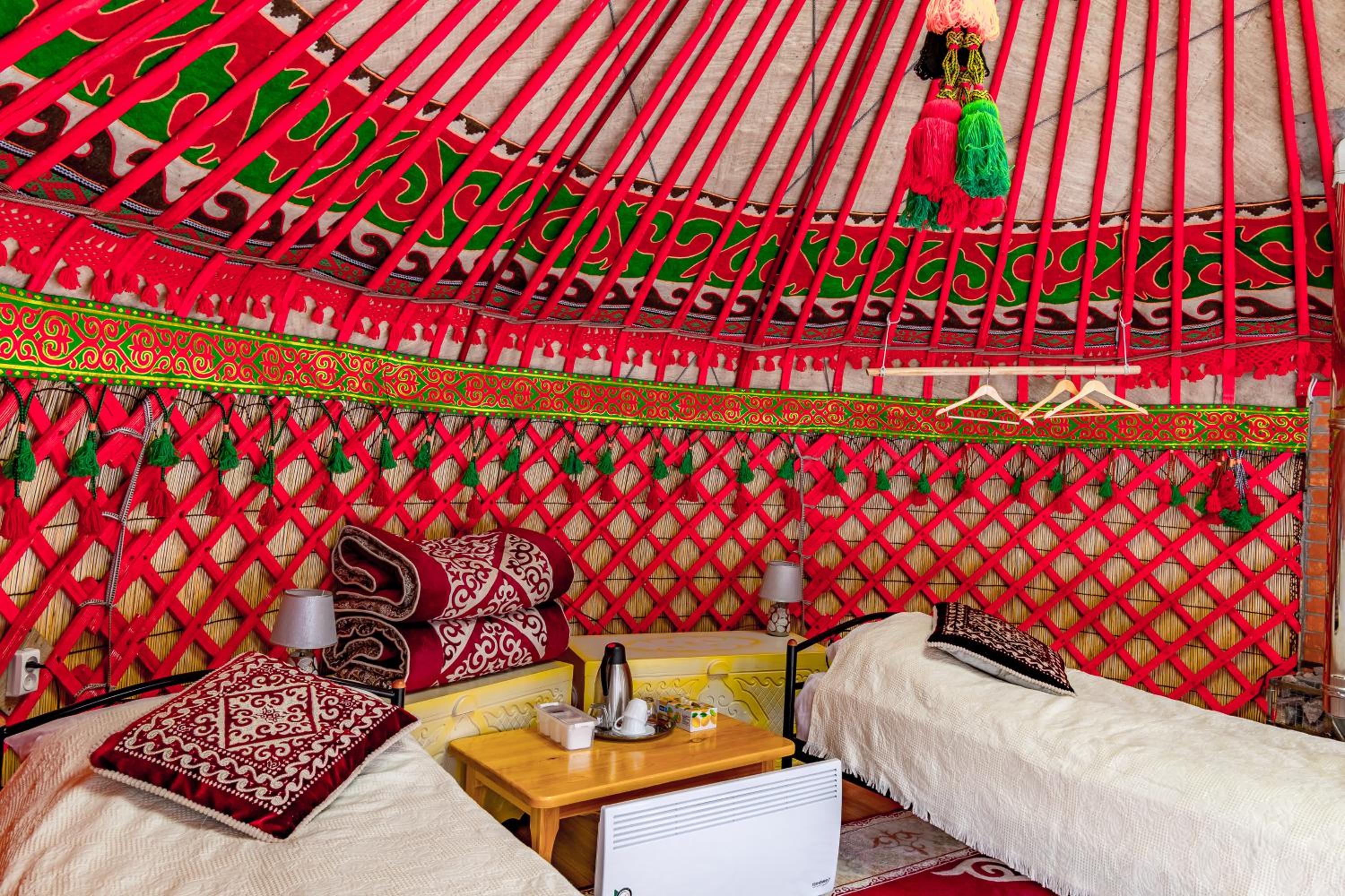 Ak-Sai Travel Karkyra Yurt Camp