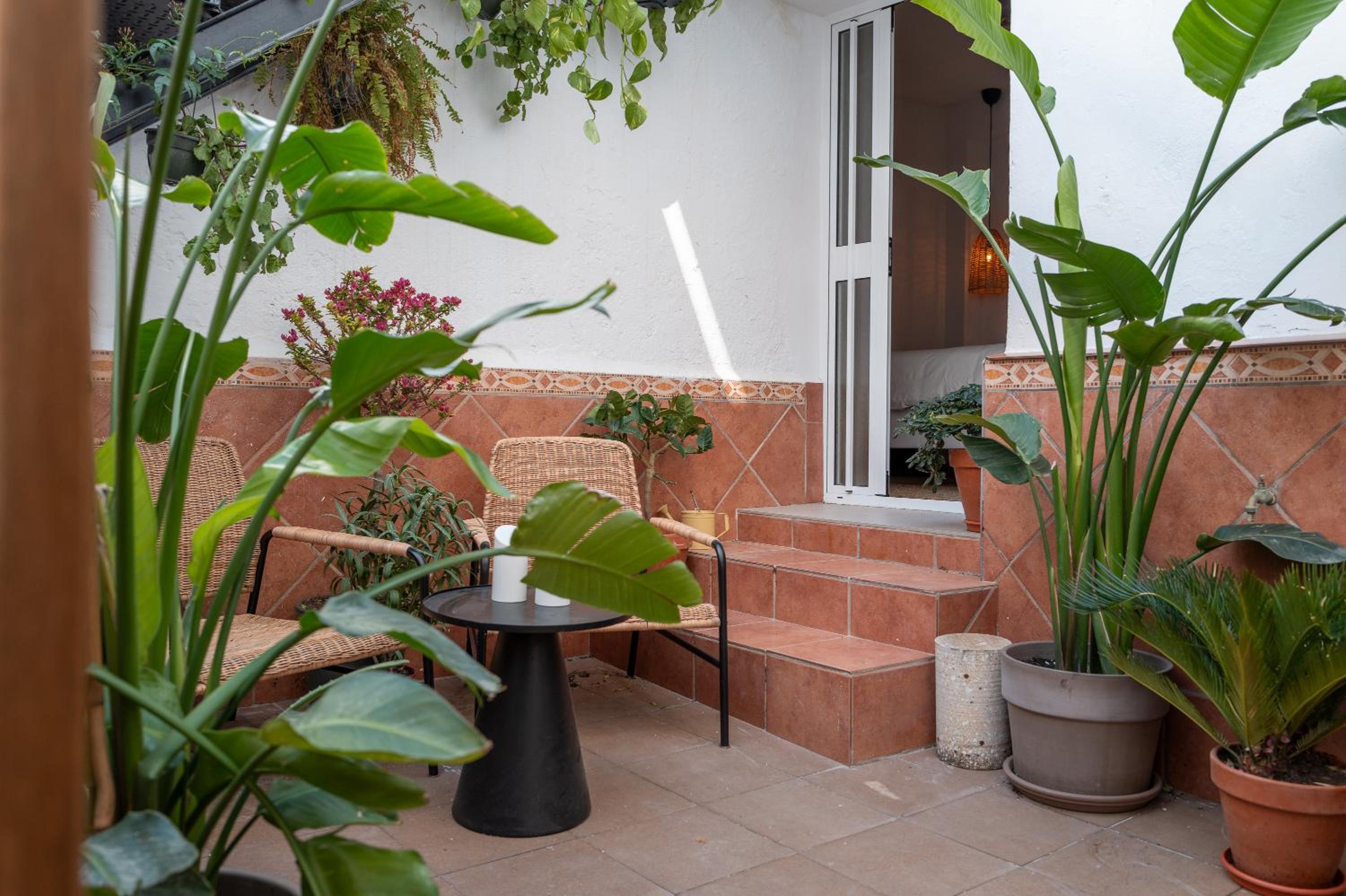 I AM La Posada Hotel and Apartment