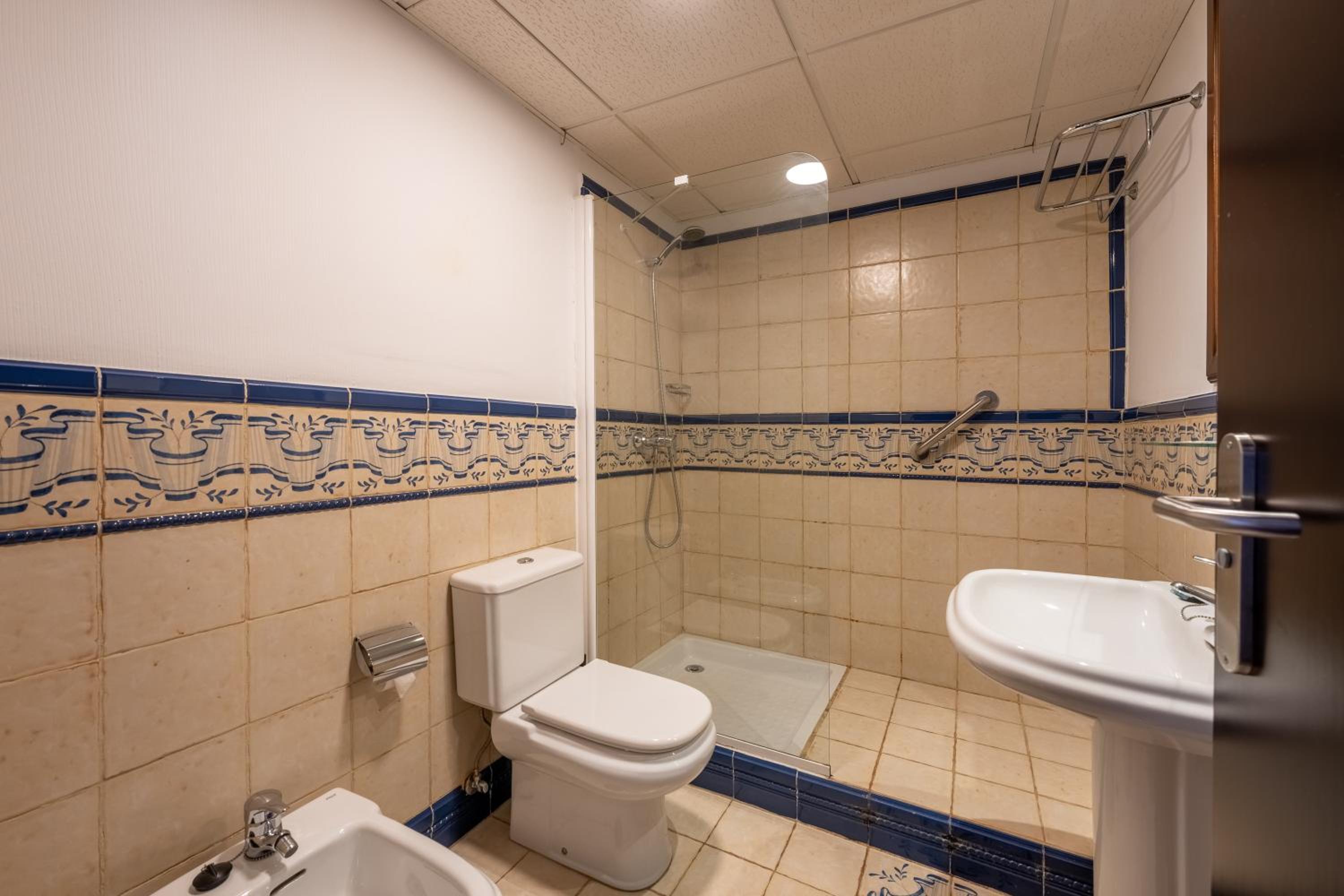 I AM La Posada Hotel and Apartment