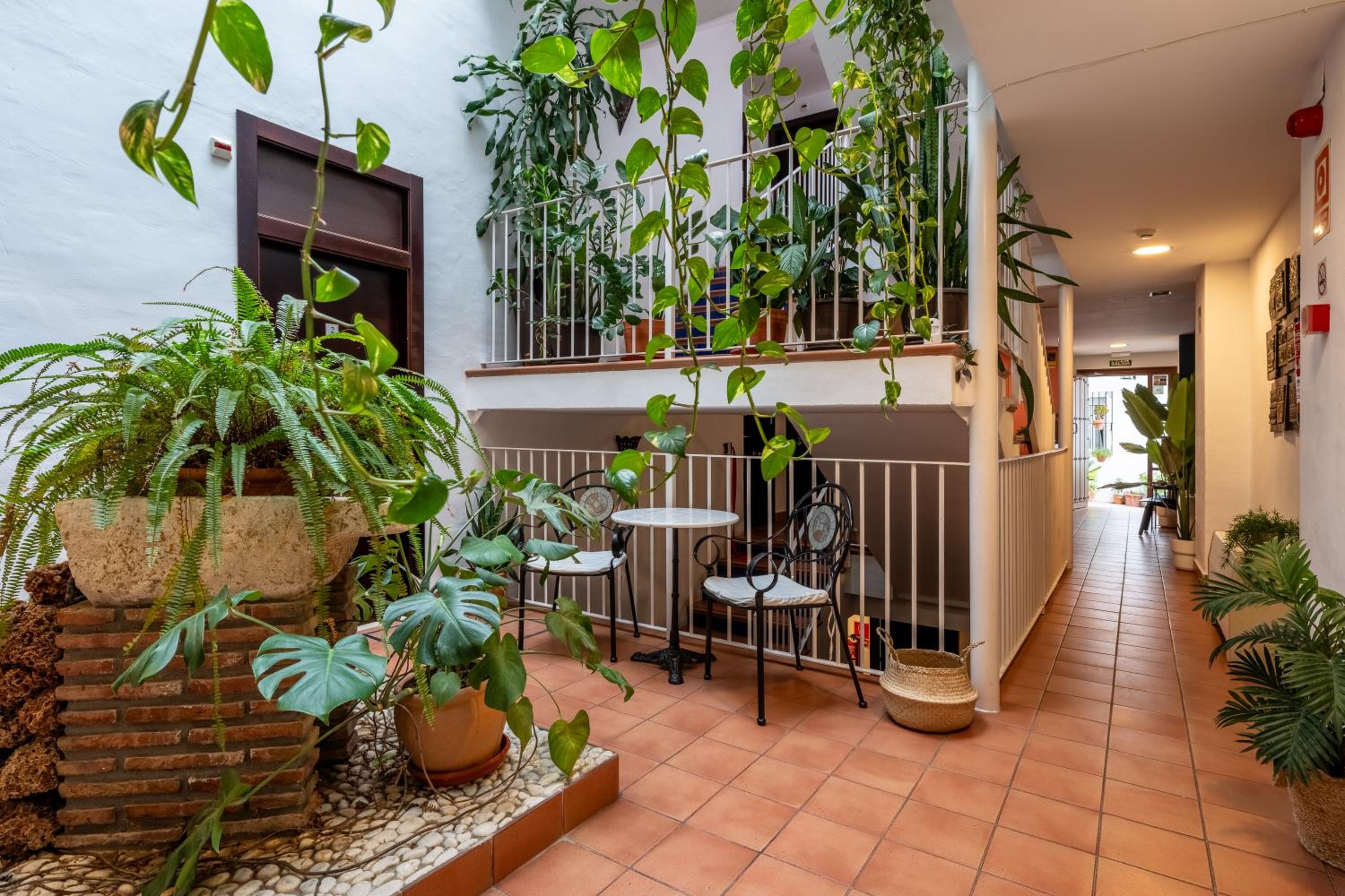 I AM La Posada Hotel and Apartment