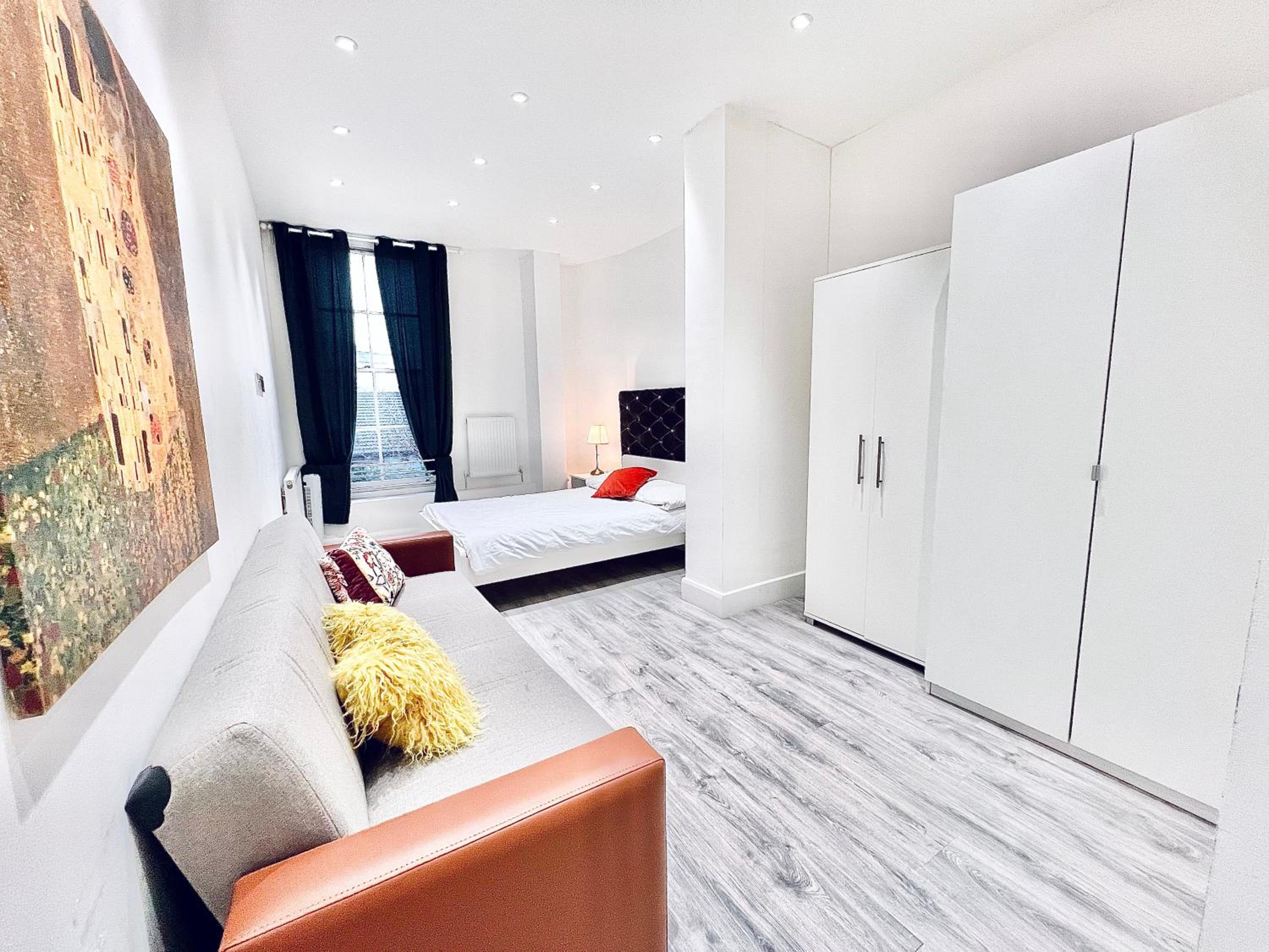 Harrow Apartments