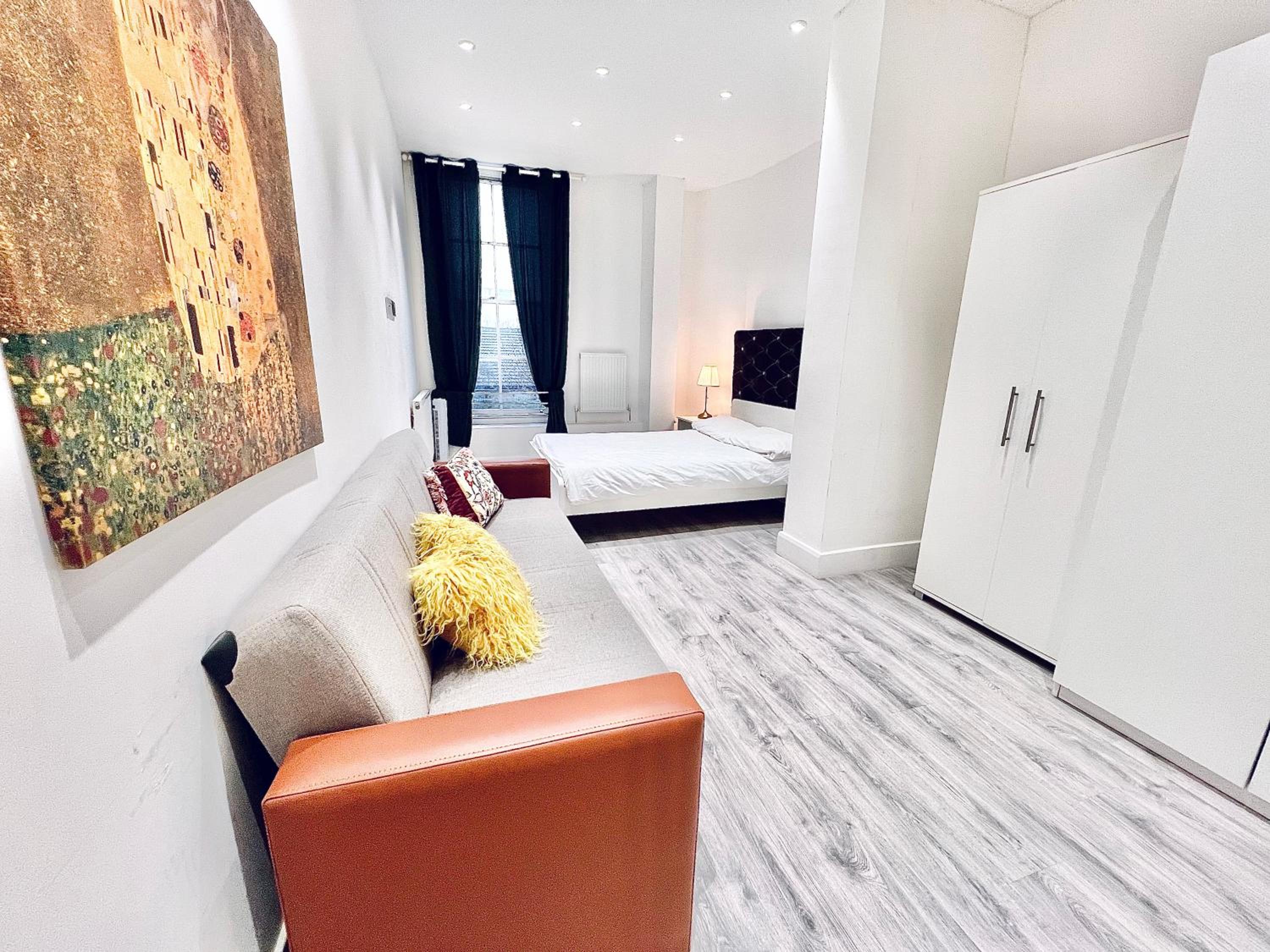 Harrow Apartments
