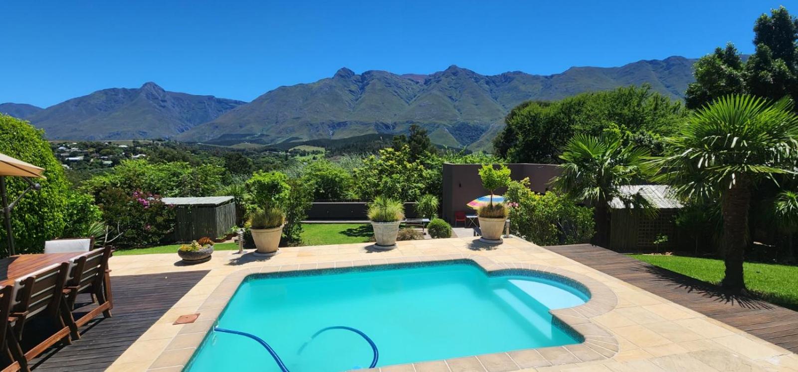 Scenic Peaks, Swellendam view 2