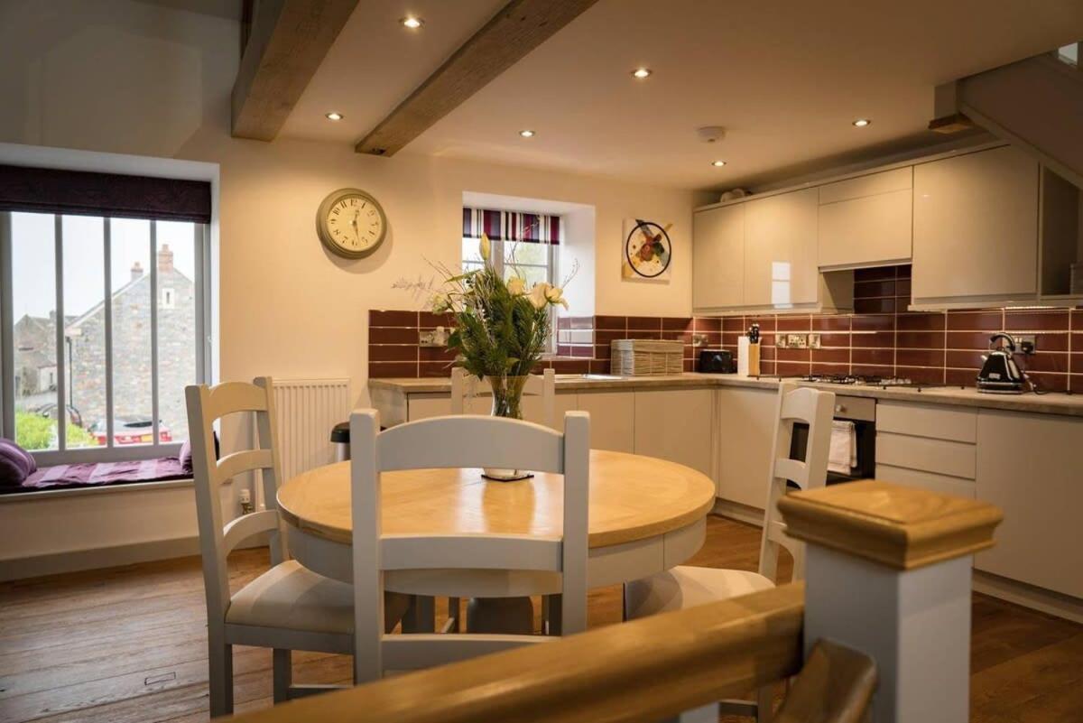 Cart House - Stunning Cottage - Axbridge view 3