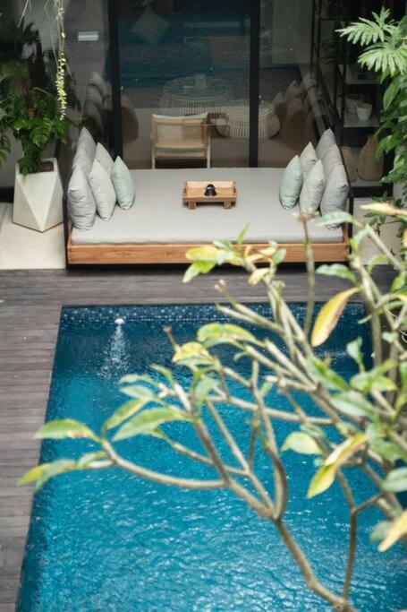 Villa Talisman - Luxury Rooftop Canggu Villa Only 5 mins to Beach view 4