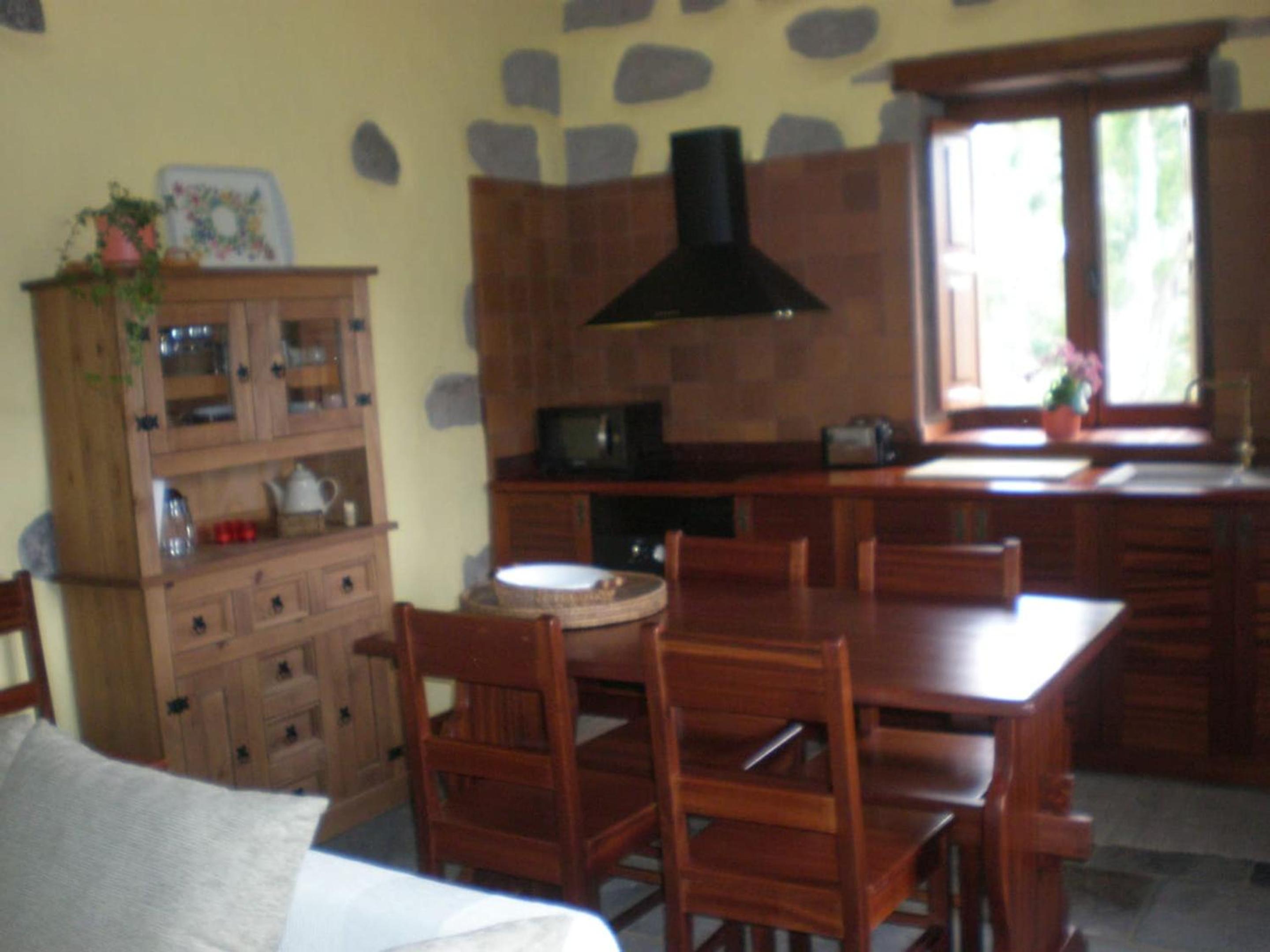 Charming house in La Pena with terrace and air conditioning