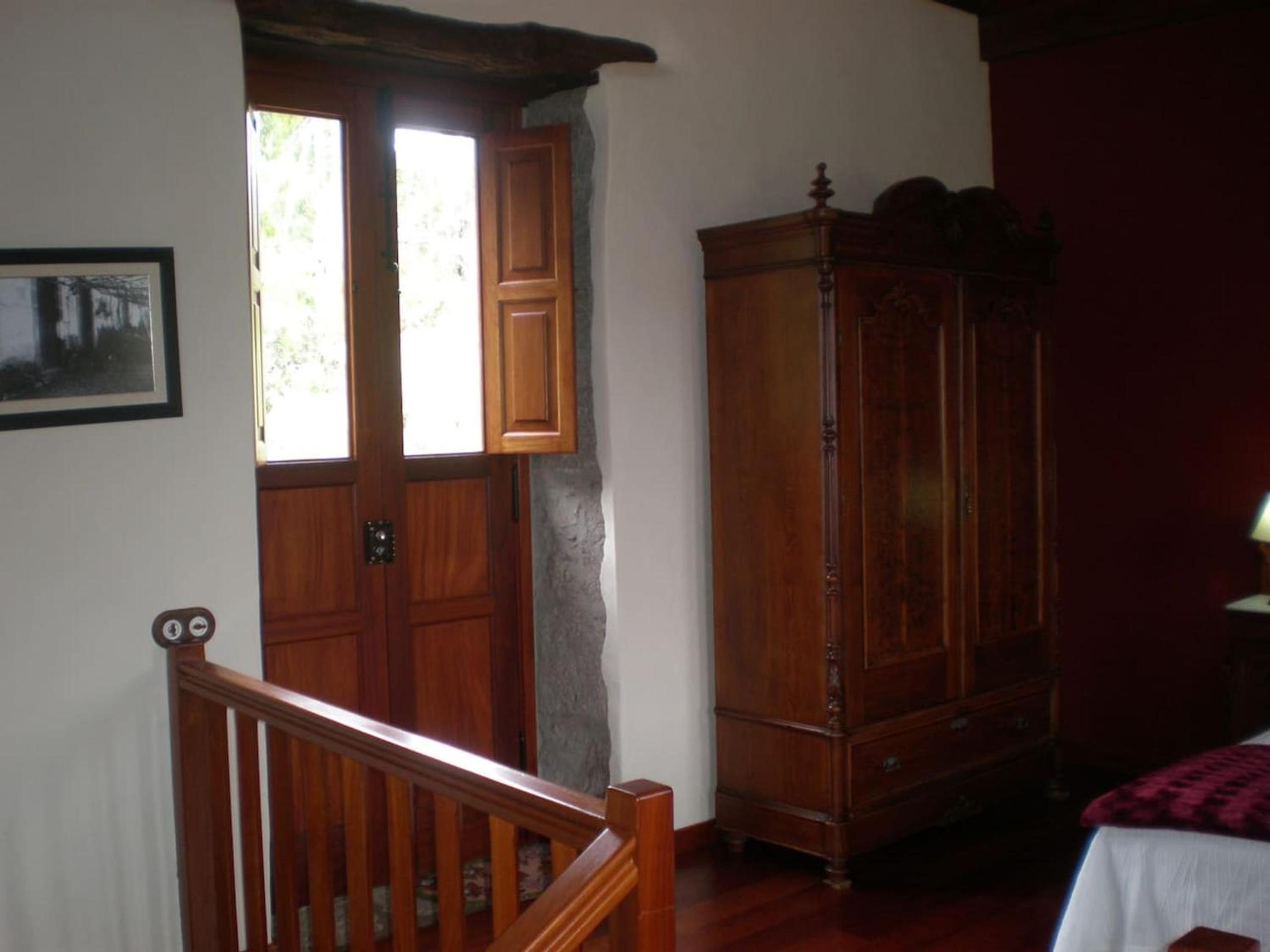 Charming house in La Pena with terrace and air conditioning